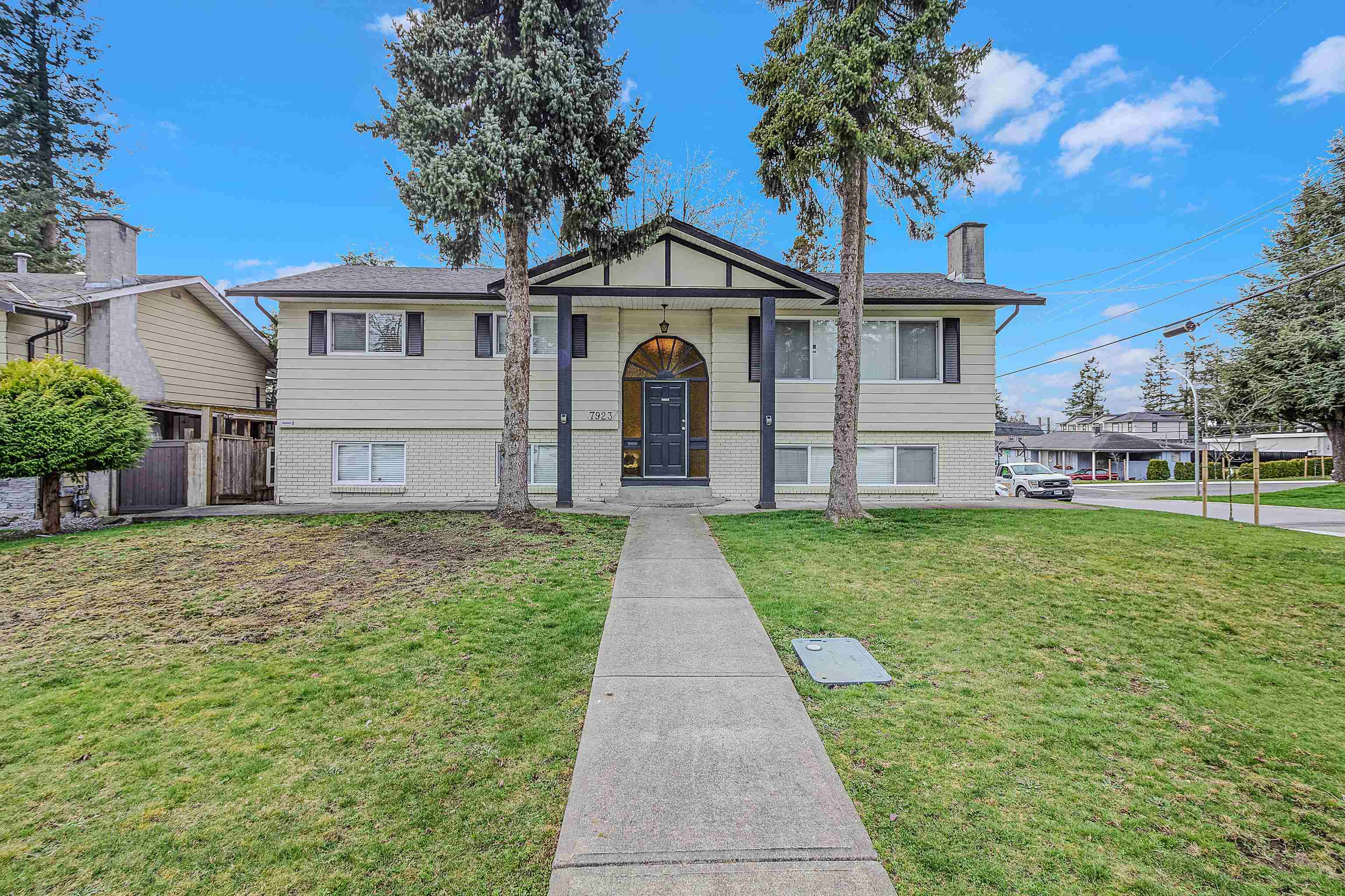 110a Street, Delta, BC V4C 4K5