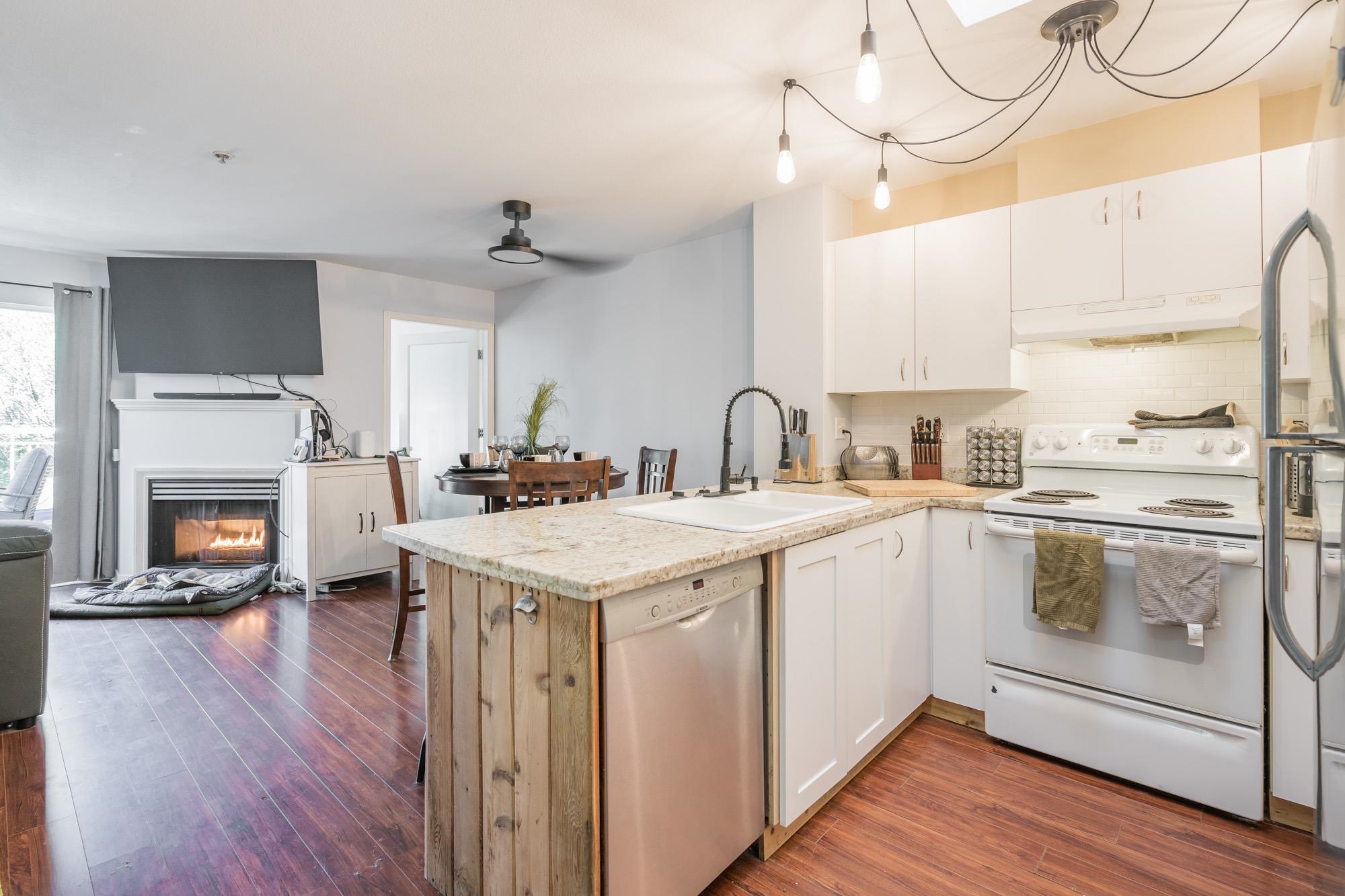 6359 198 Street #415, Langley, BC V2Y 2E3