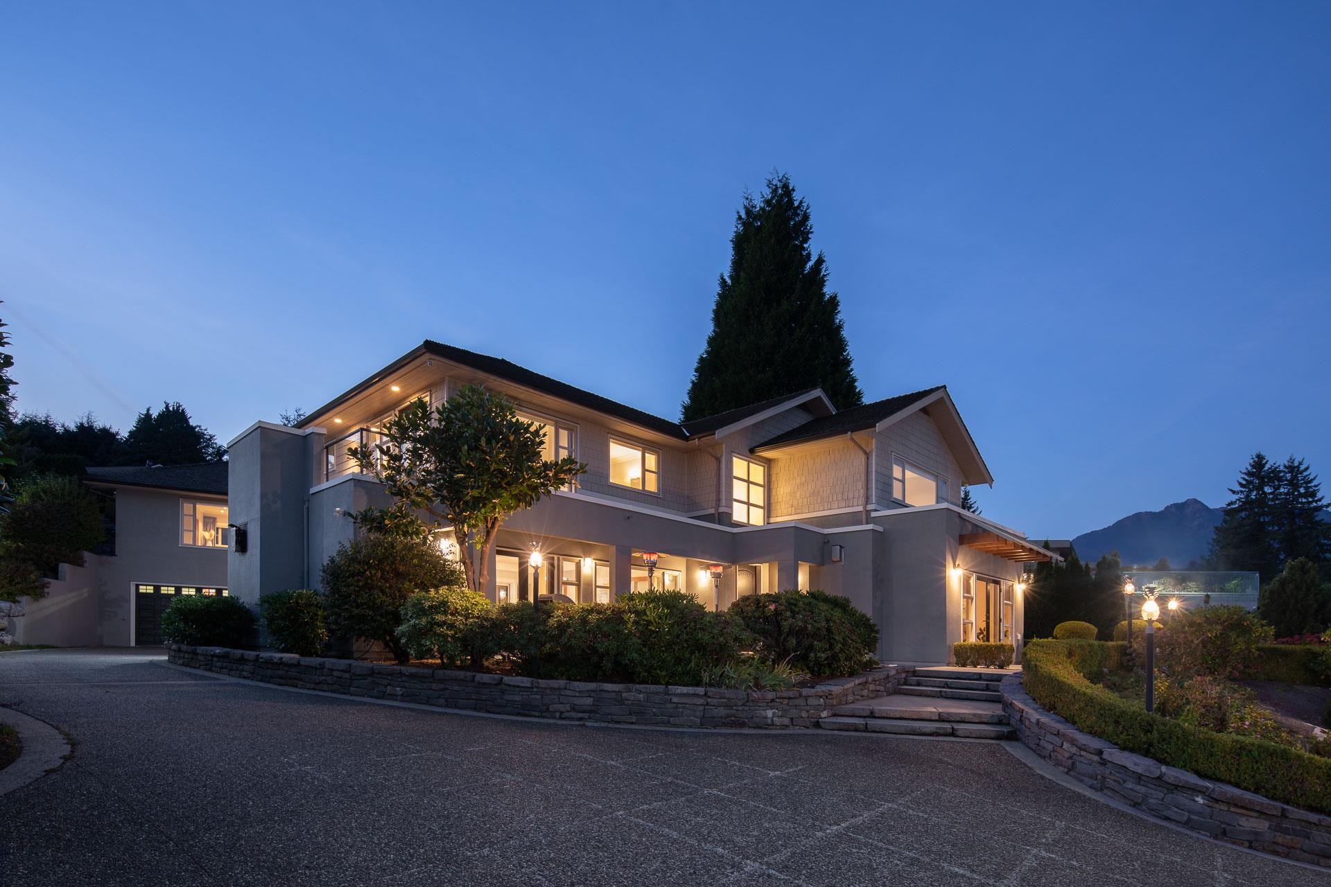 715 King Georges Way, West Vancouver, BC V7S 1S2