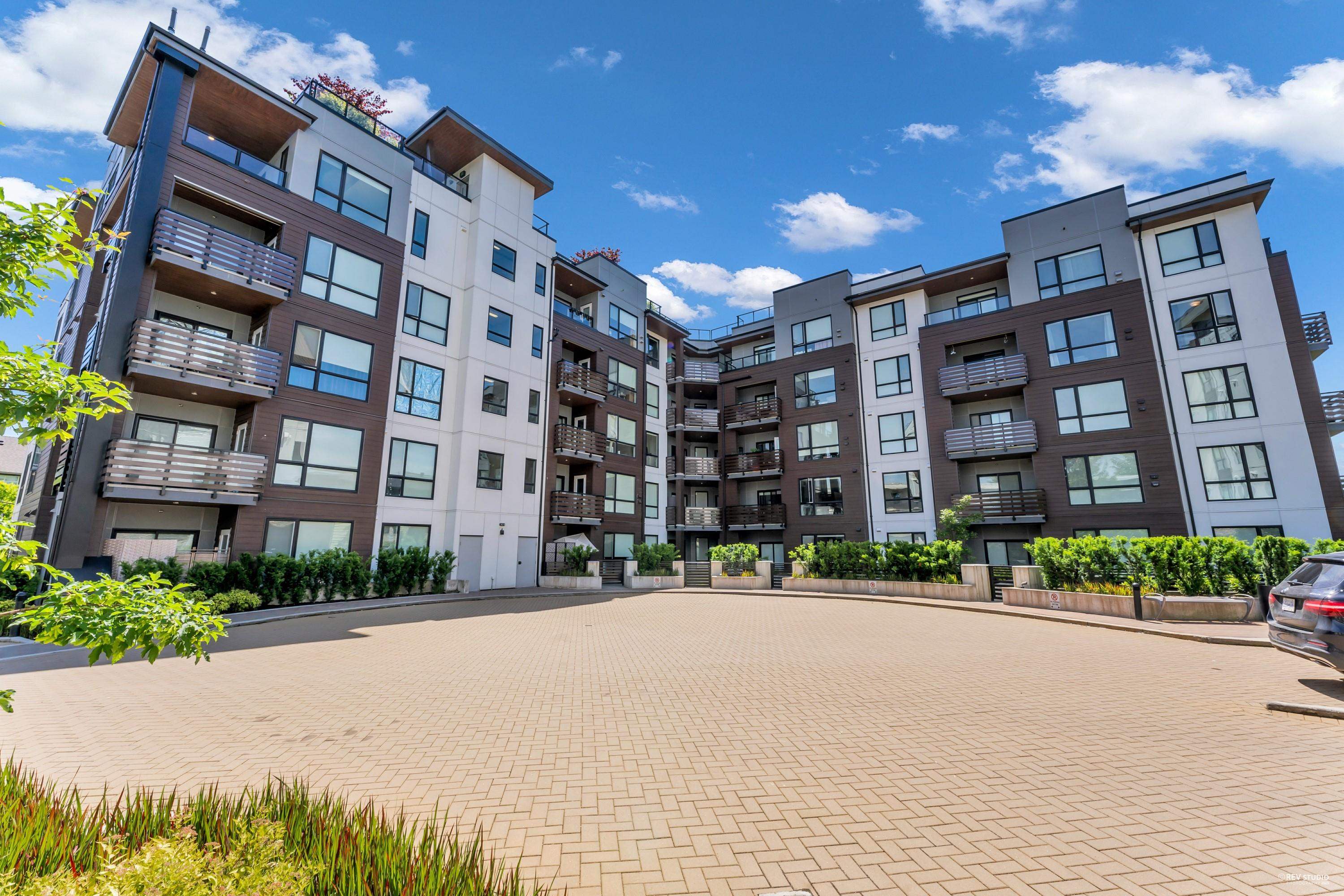 11703 Fraser St #107, Maple Ridge, BC V2X 9A7