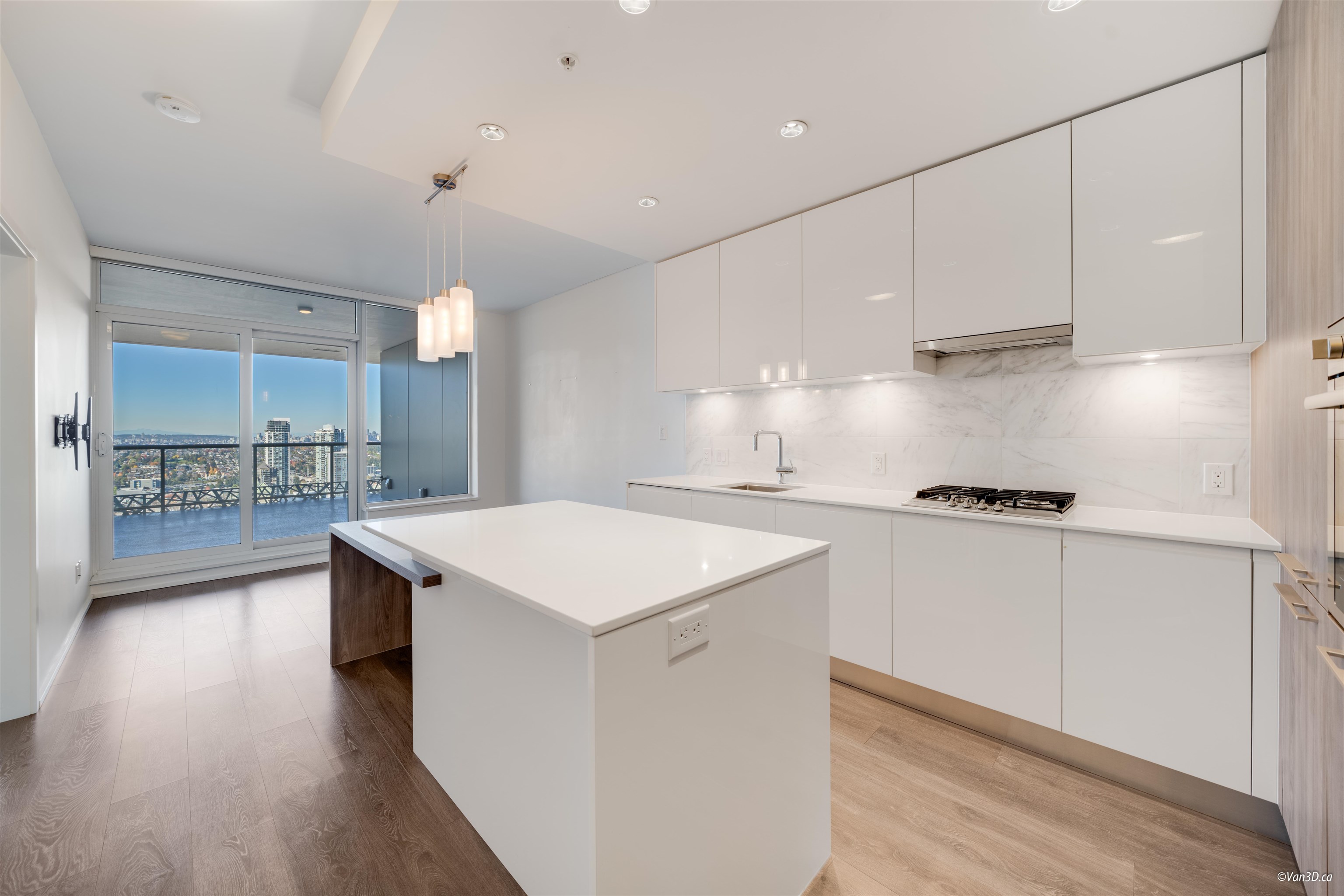 1955 Alpha Way #3907, Burnaby, BC V5C 0K6