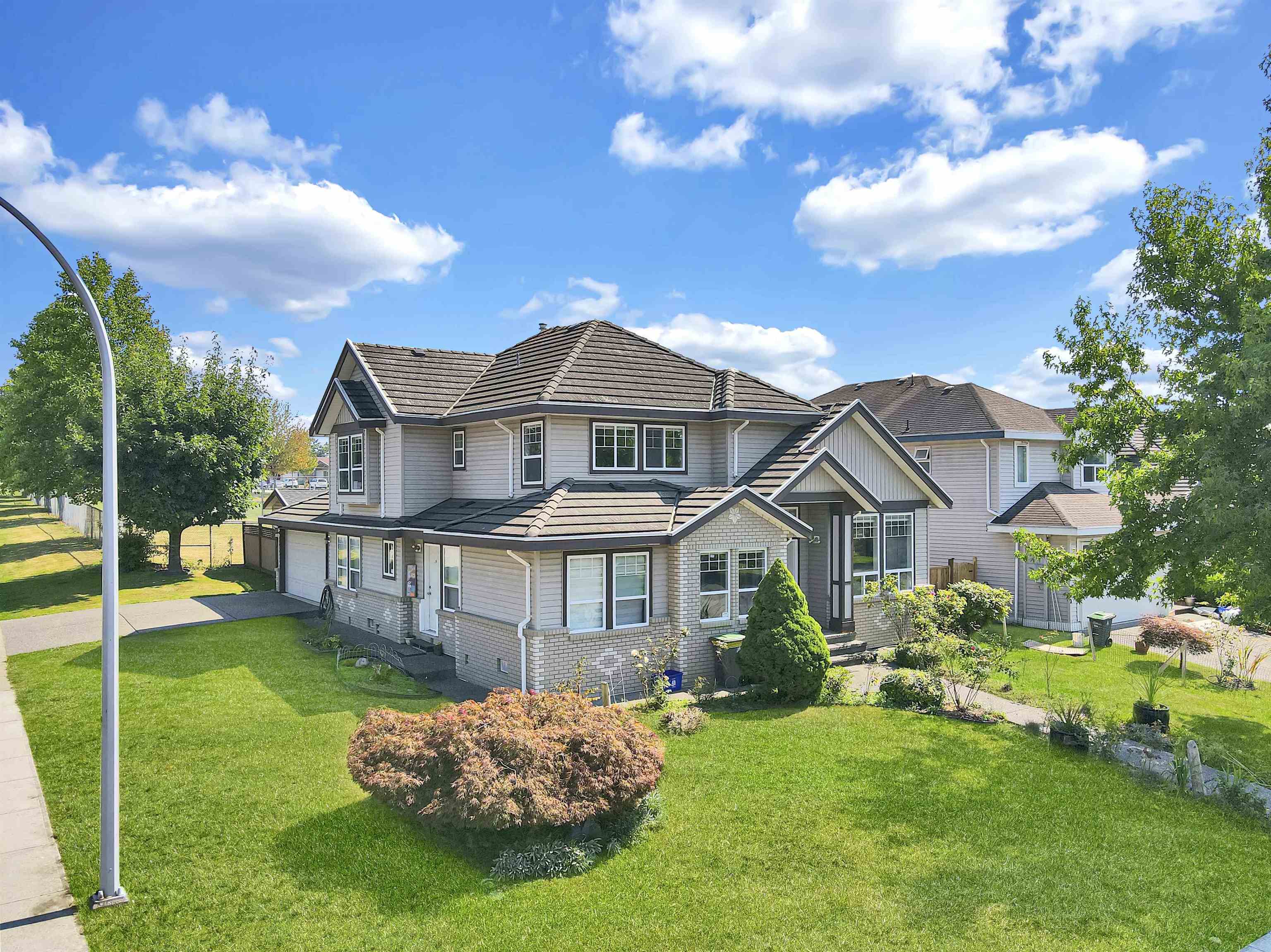 137a Street, Surrey, BC V3V 7N6