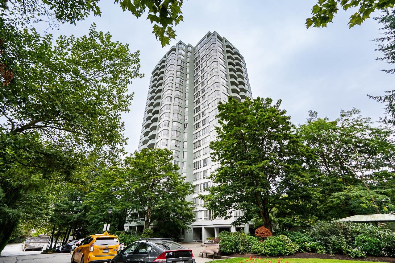 10082 148 Street #2304, Surrey, BC V3R 0S3