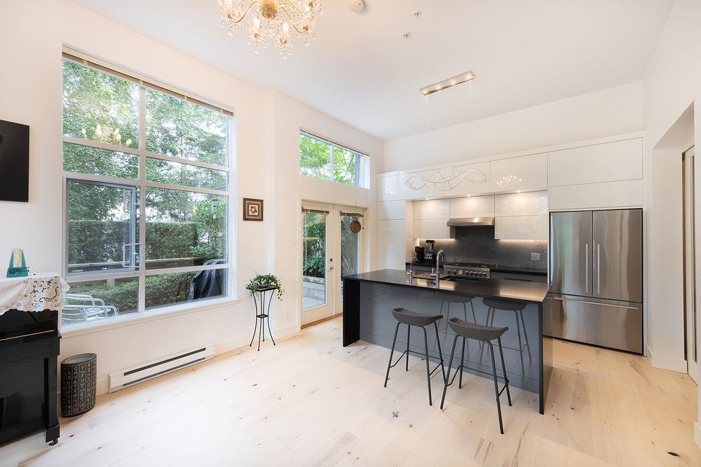 5952 Chancellor Mews, Vancouver, BC V6T 2L5