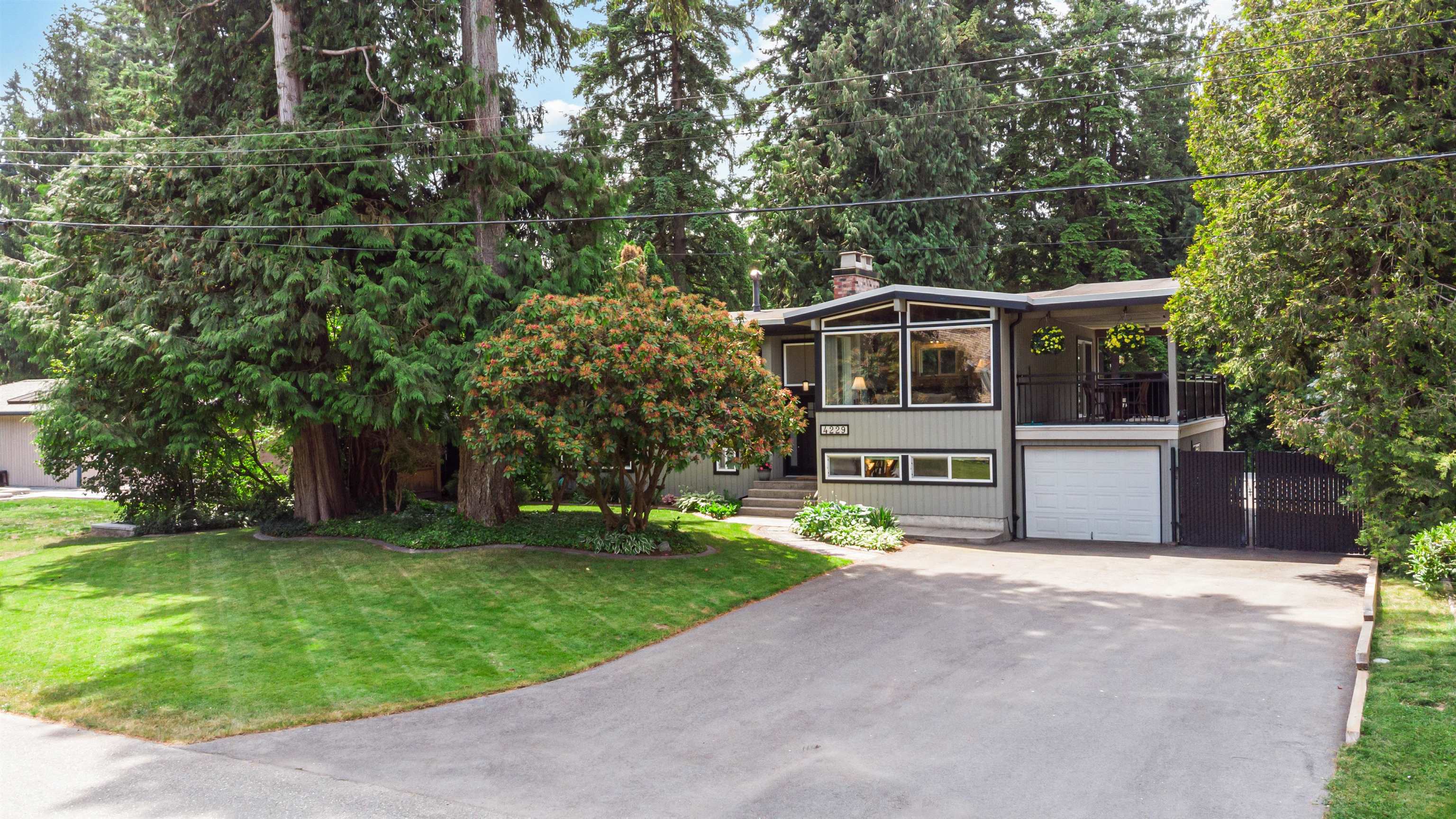 196b Street, Langley, BC V3A 1A9