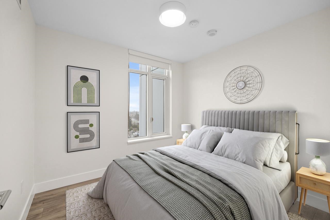10428 Whalley Boulevard #1901, Surrey, BC V3T 1W6