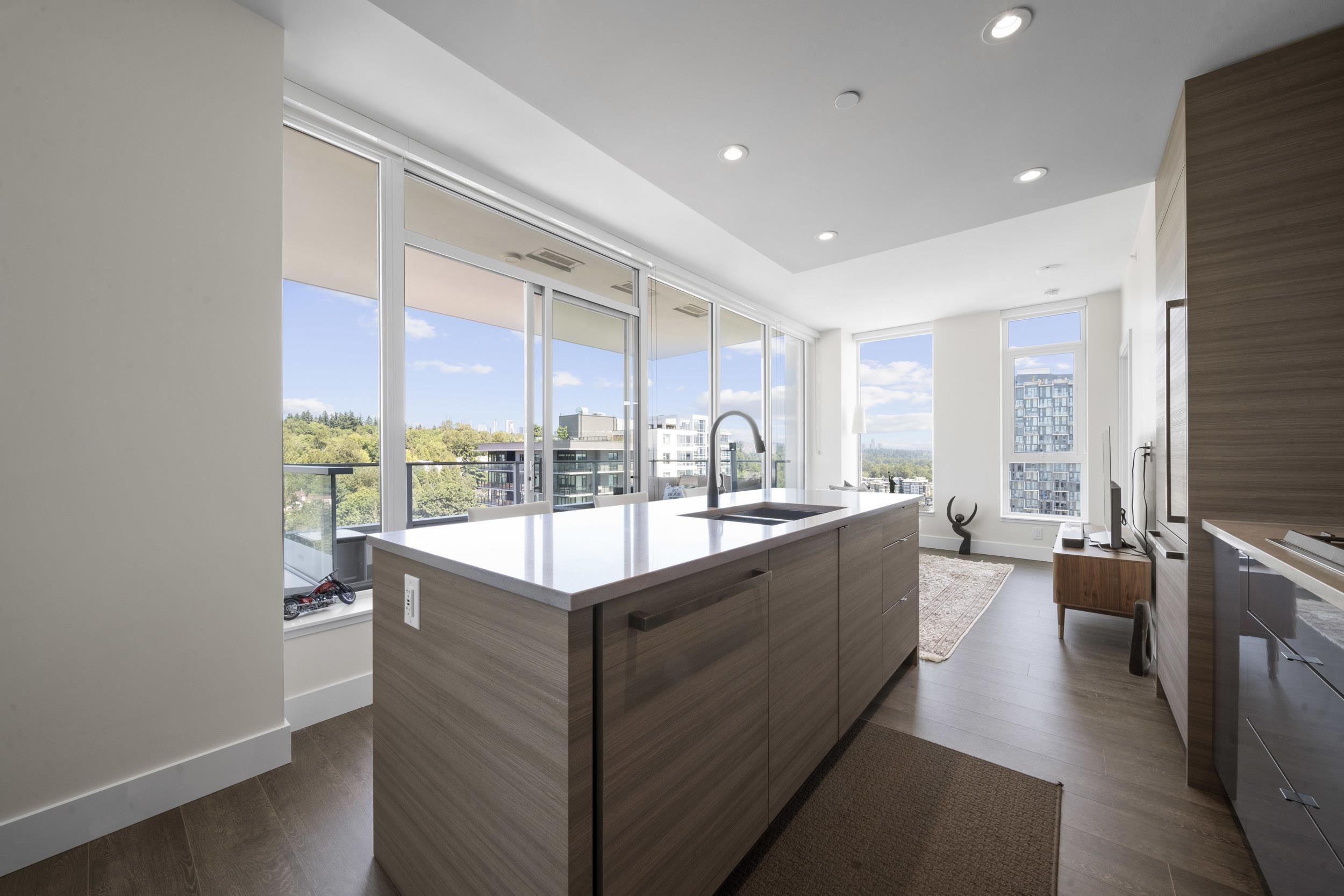 3438 Sawmill Crescent #1807, Vancouver, BC V5S 0E3