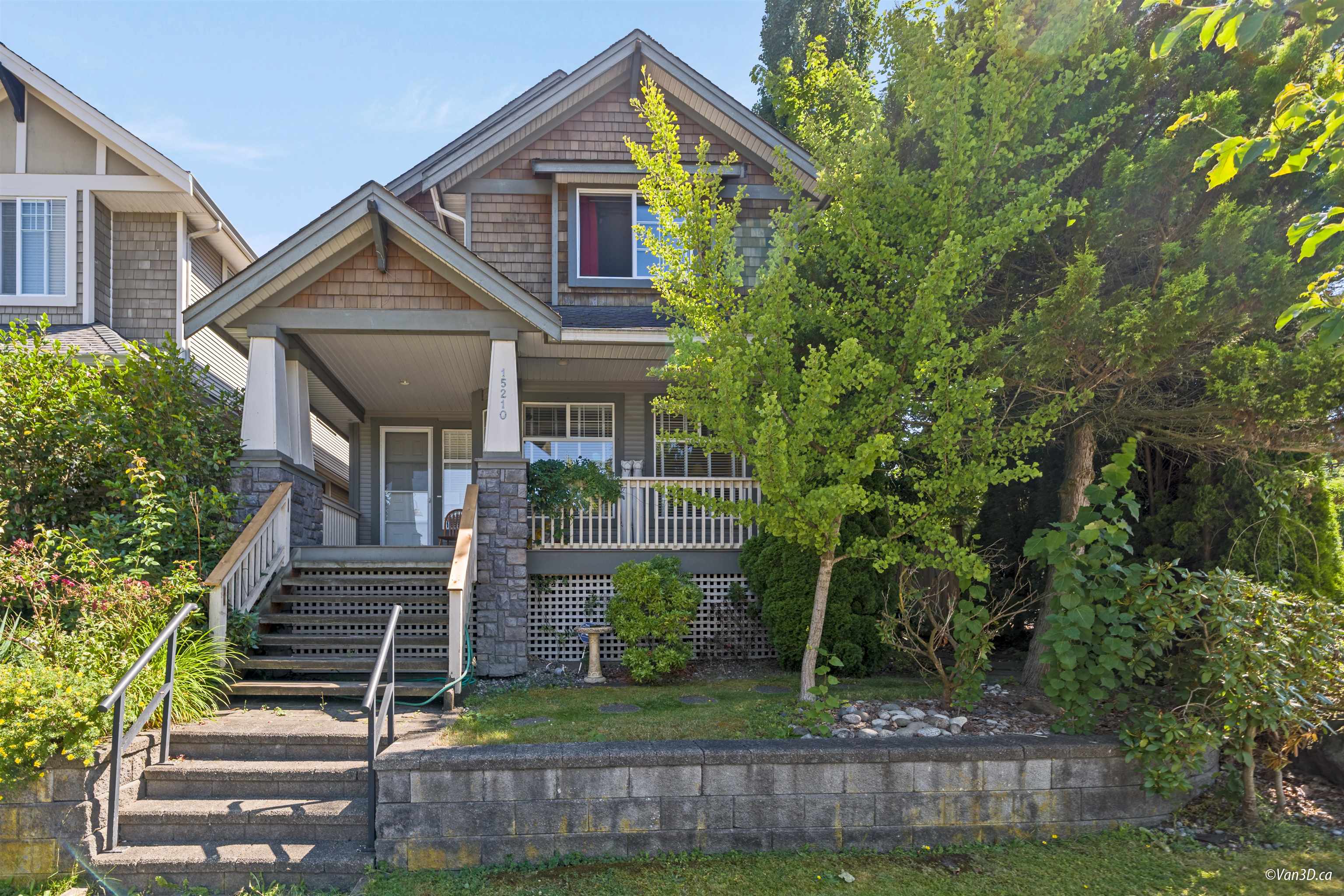 29a Avenue, Surrey, BC V4P 3K4