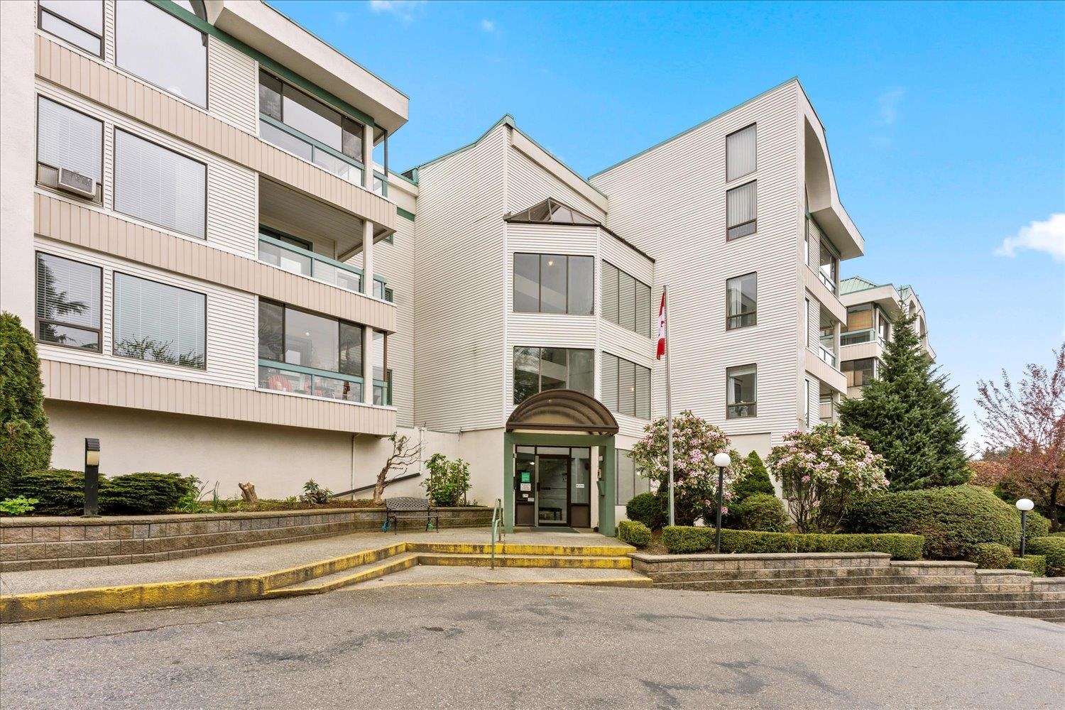 33030 George Ferguson Way #114, Abbotsford, BC V2S 6Y2
