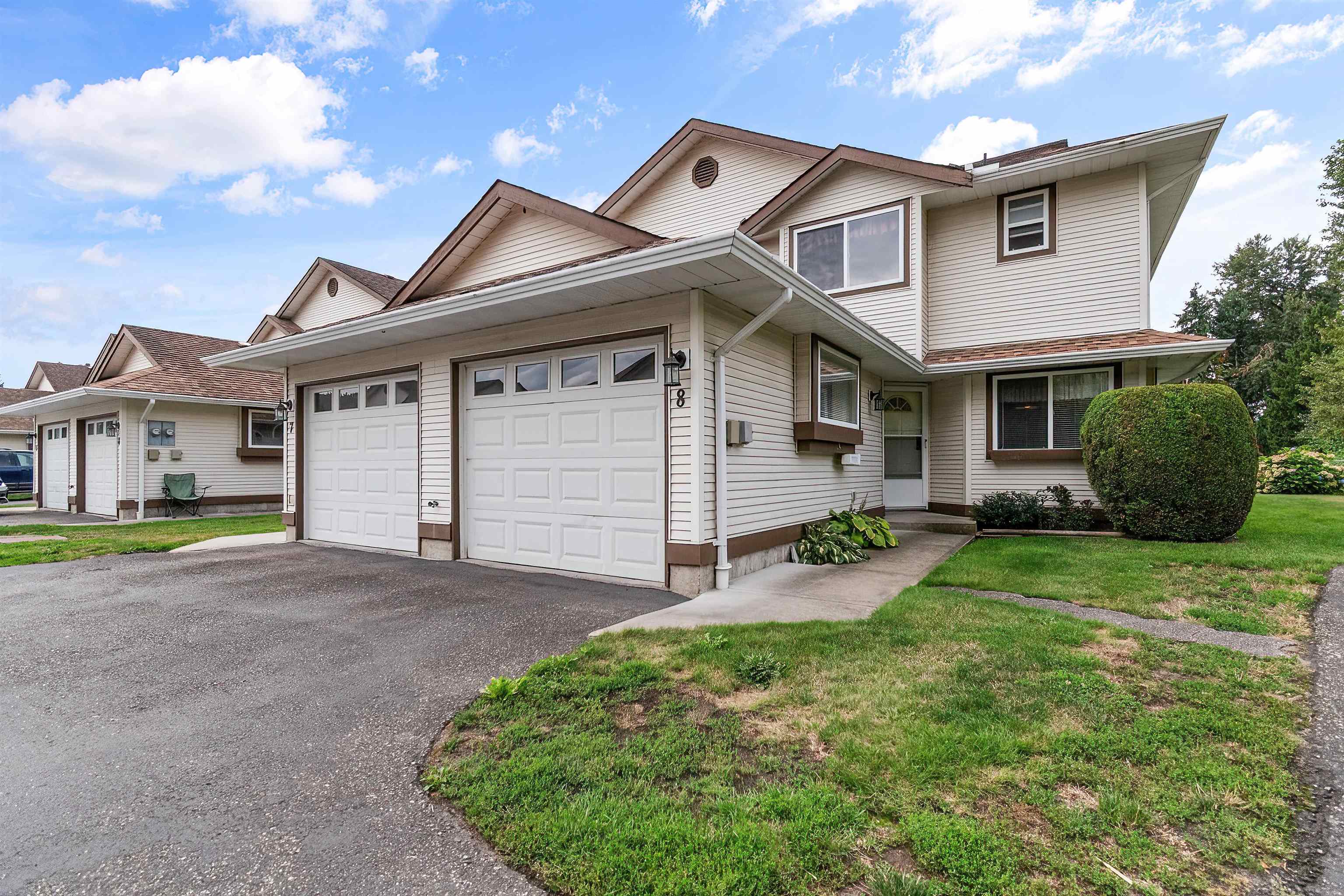 46349 Cessna Drive #8, Chilliwack, BC V2P 1A7