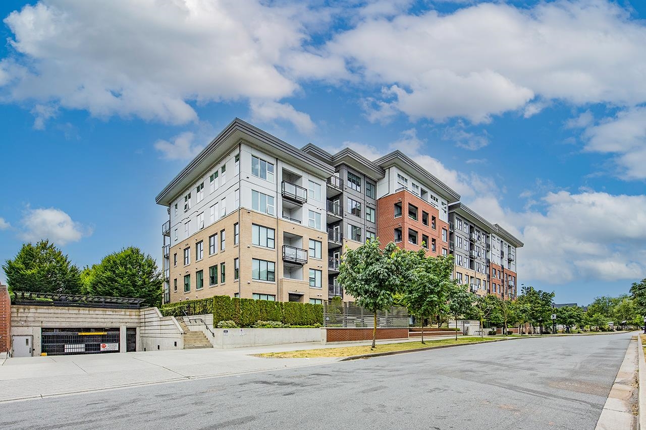 9366 Tomicki Avenue #202, Richmond, BC V6X 0N9