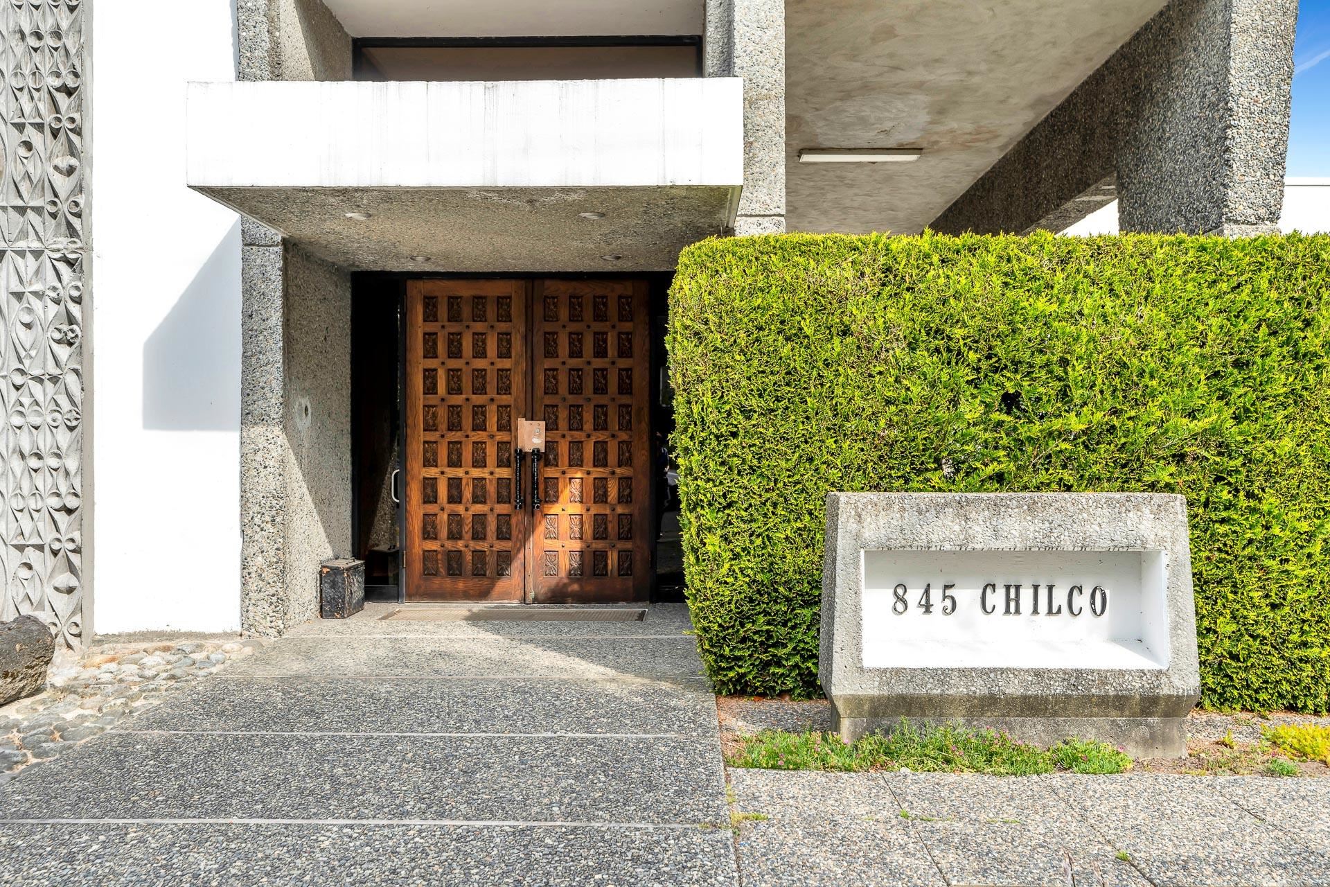 845 Chilco Street #201, Vancouver, BC V6G 2R2