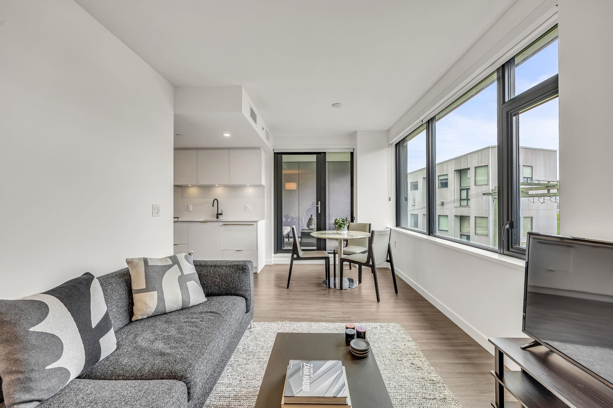 210 East 5th Avenue #604, Vancouver, BC V5T 0K1