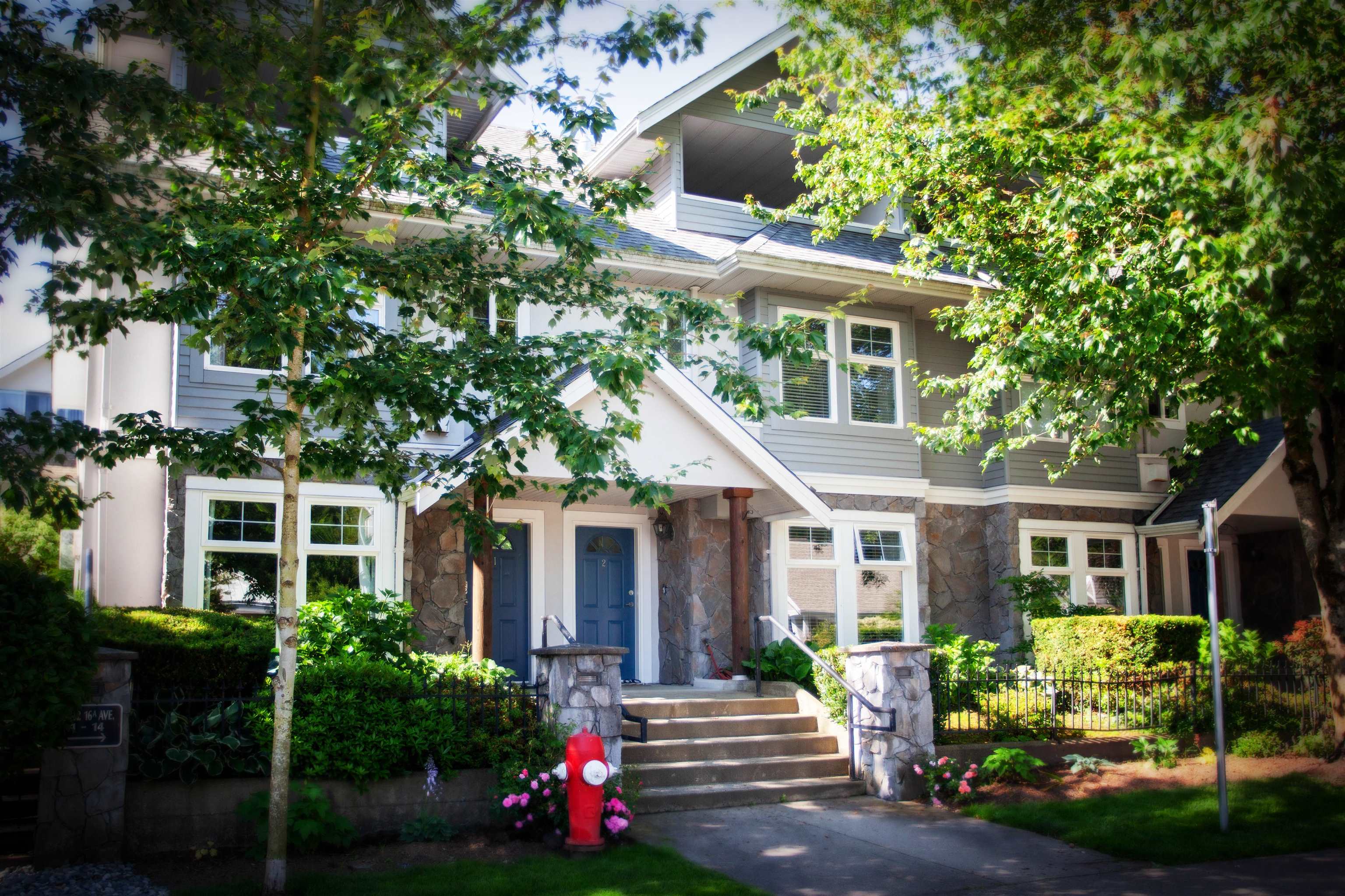 15432 16a Avenue #2, Surrey, BC V4A 1T3