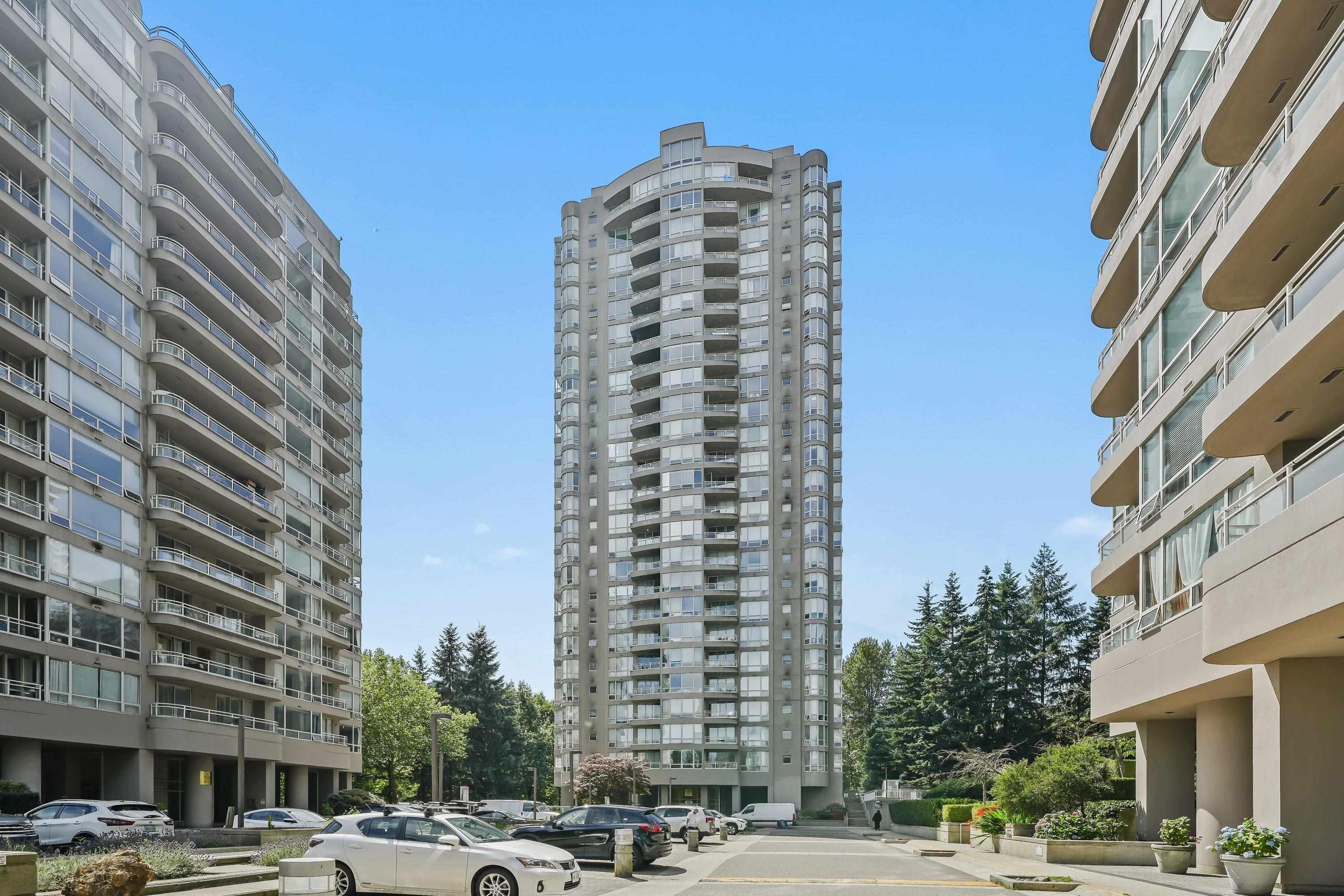 9603 Manchester Drive #2305, Burnaby, BC V3N 4Y7