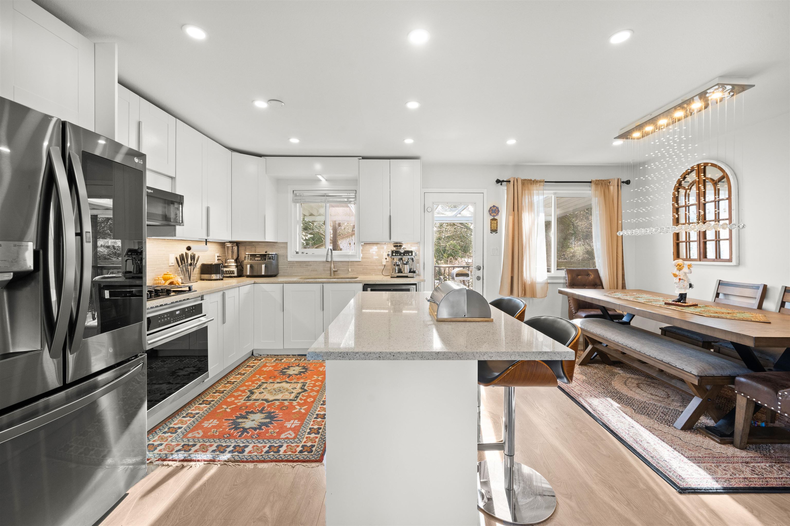 2333 Kirkstone Road, North Vancouver, BC V7J 3M1