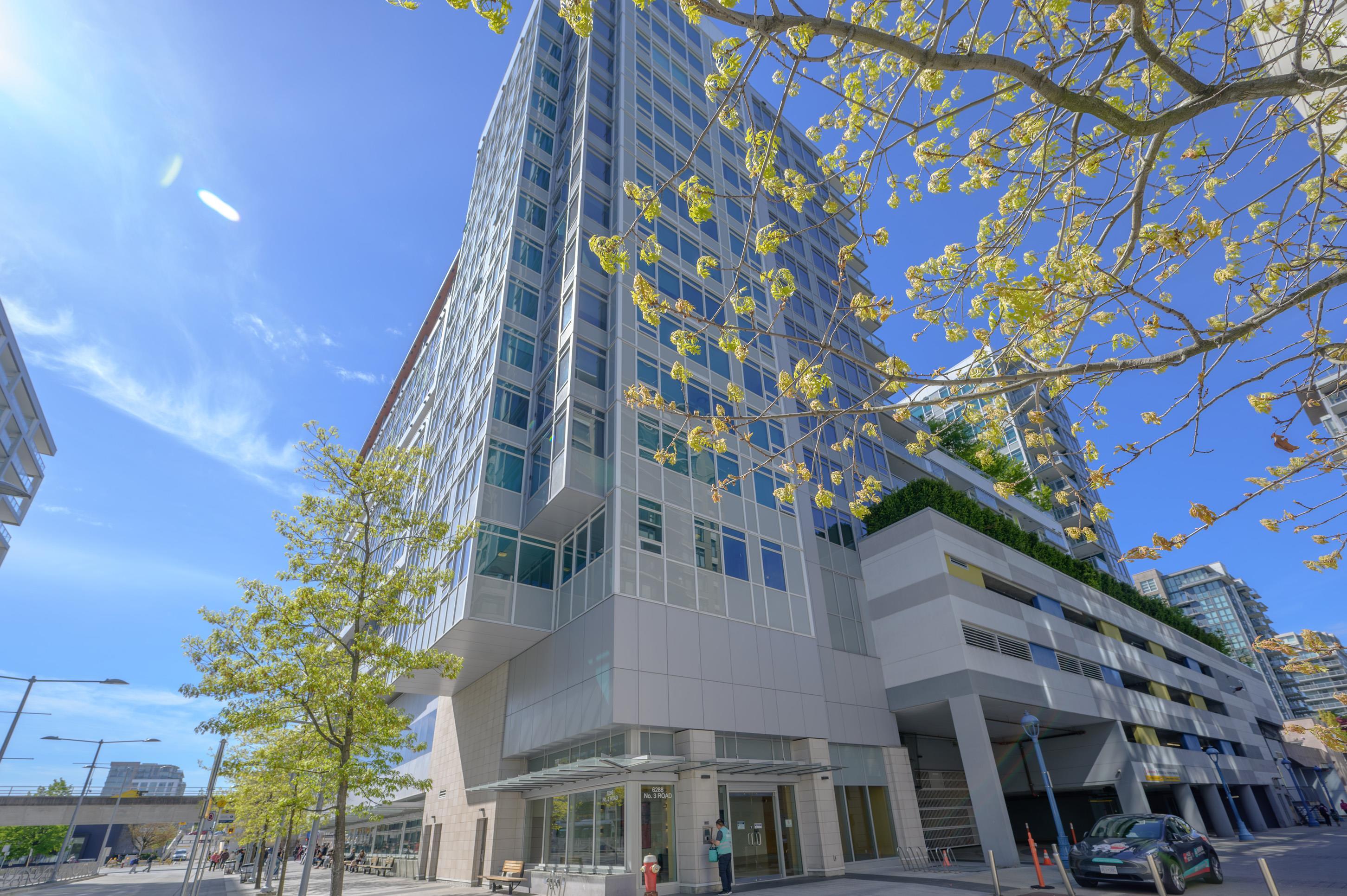 6288 Number 3 Road #560, Richmond, BC V6Y 0J4
