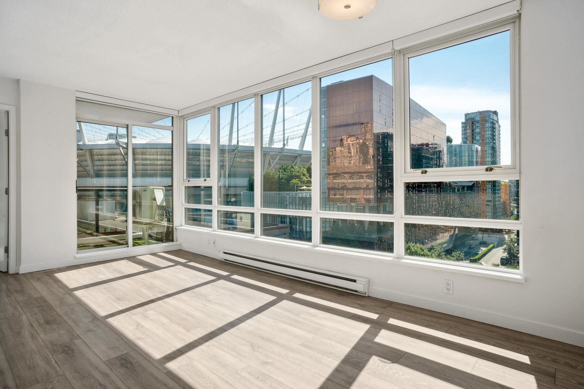 928 Beatty Street #1205, Vancouver, BC V6Z 3G6