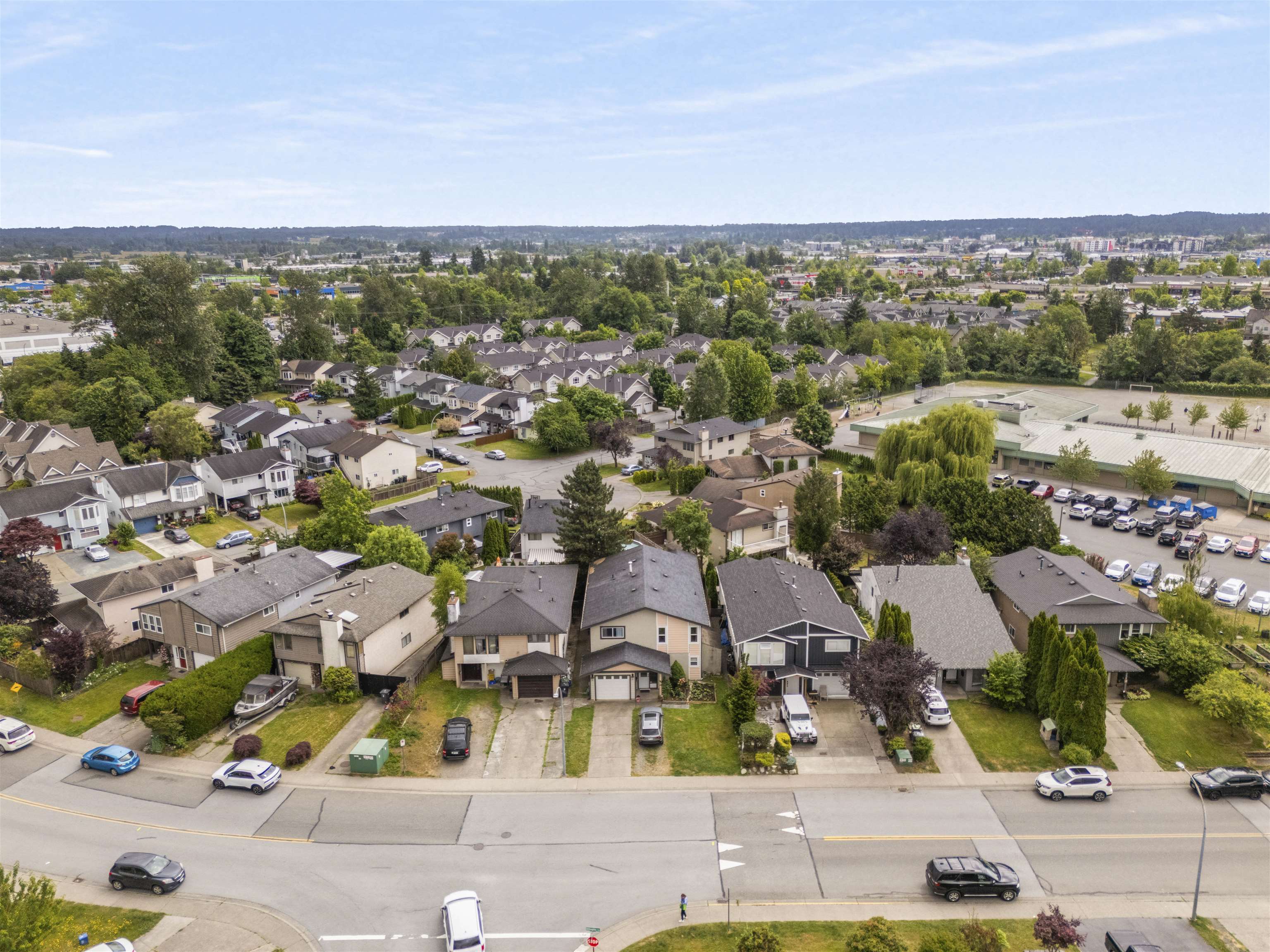 2262 Willoughby Way, Langley, BC V2Y 1C1