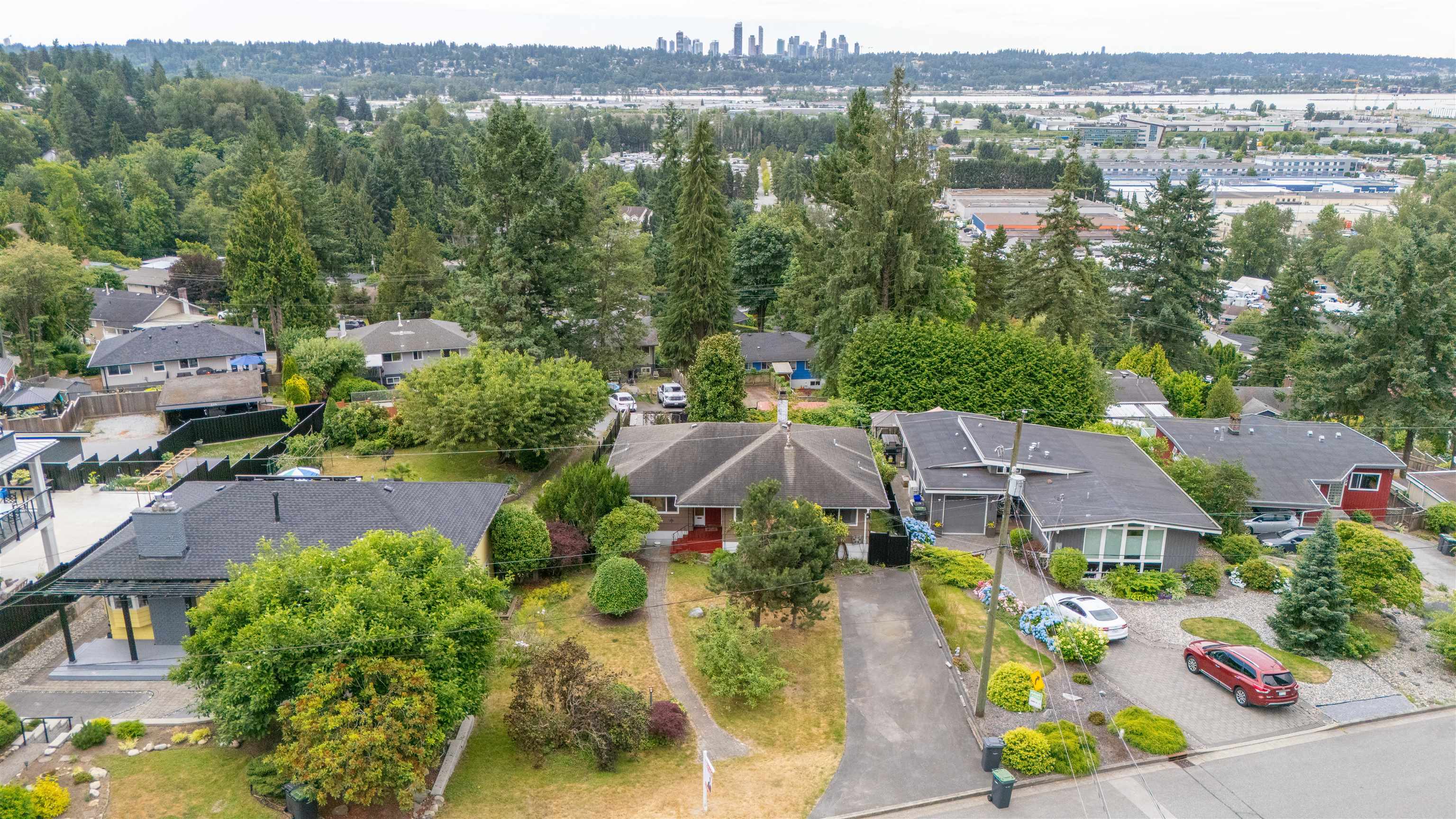 320 Seaforth Crescent, Coquitlam, BC V3K 2M4