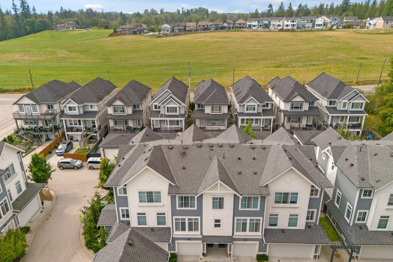 24021 110 Avenue #11, Maple Ridge, BC V2W 0J9