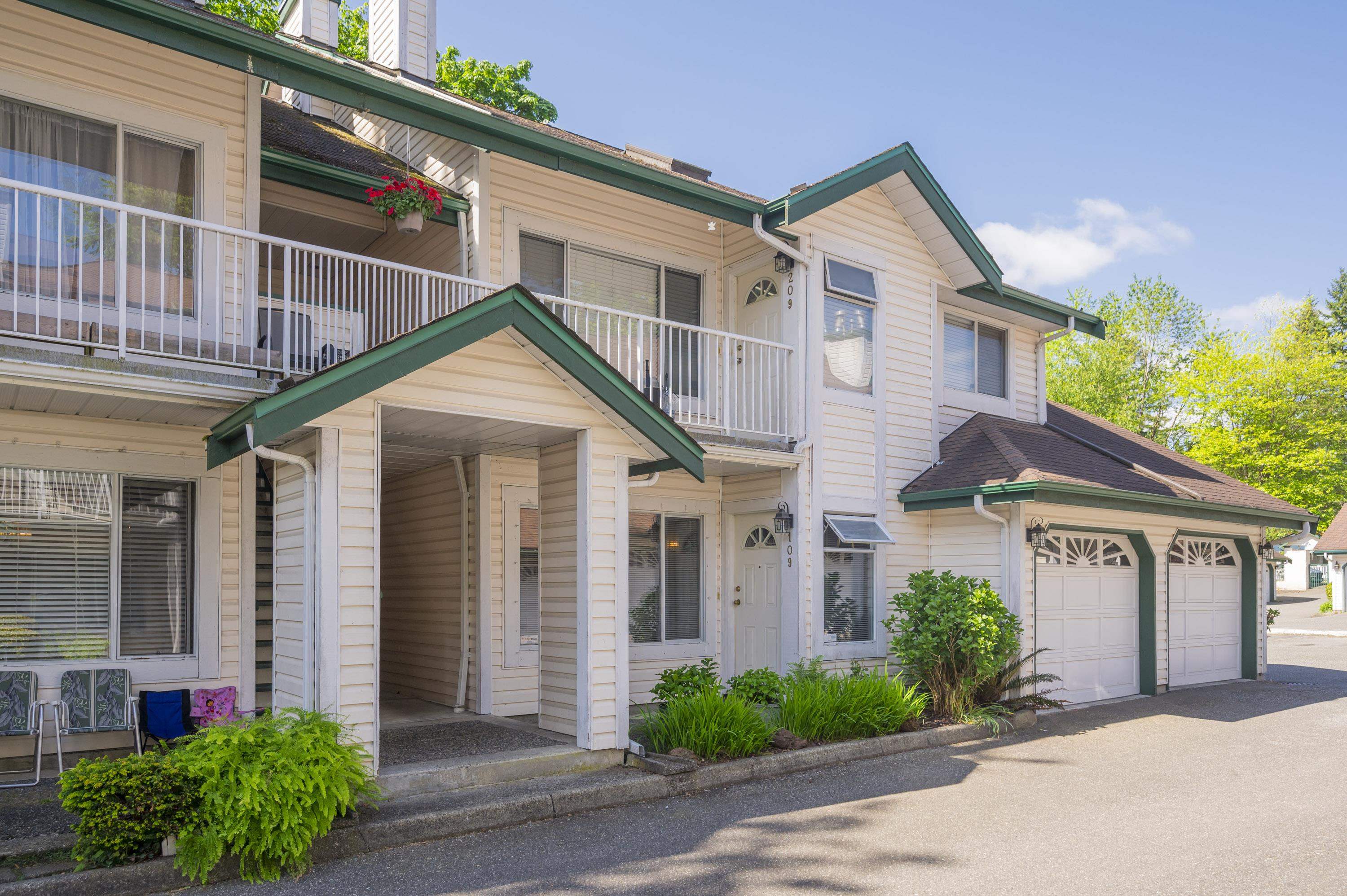 10308 155a Street #109, Surrey, BC V3R 4K5