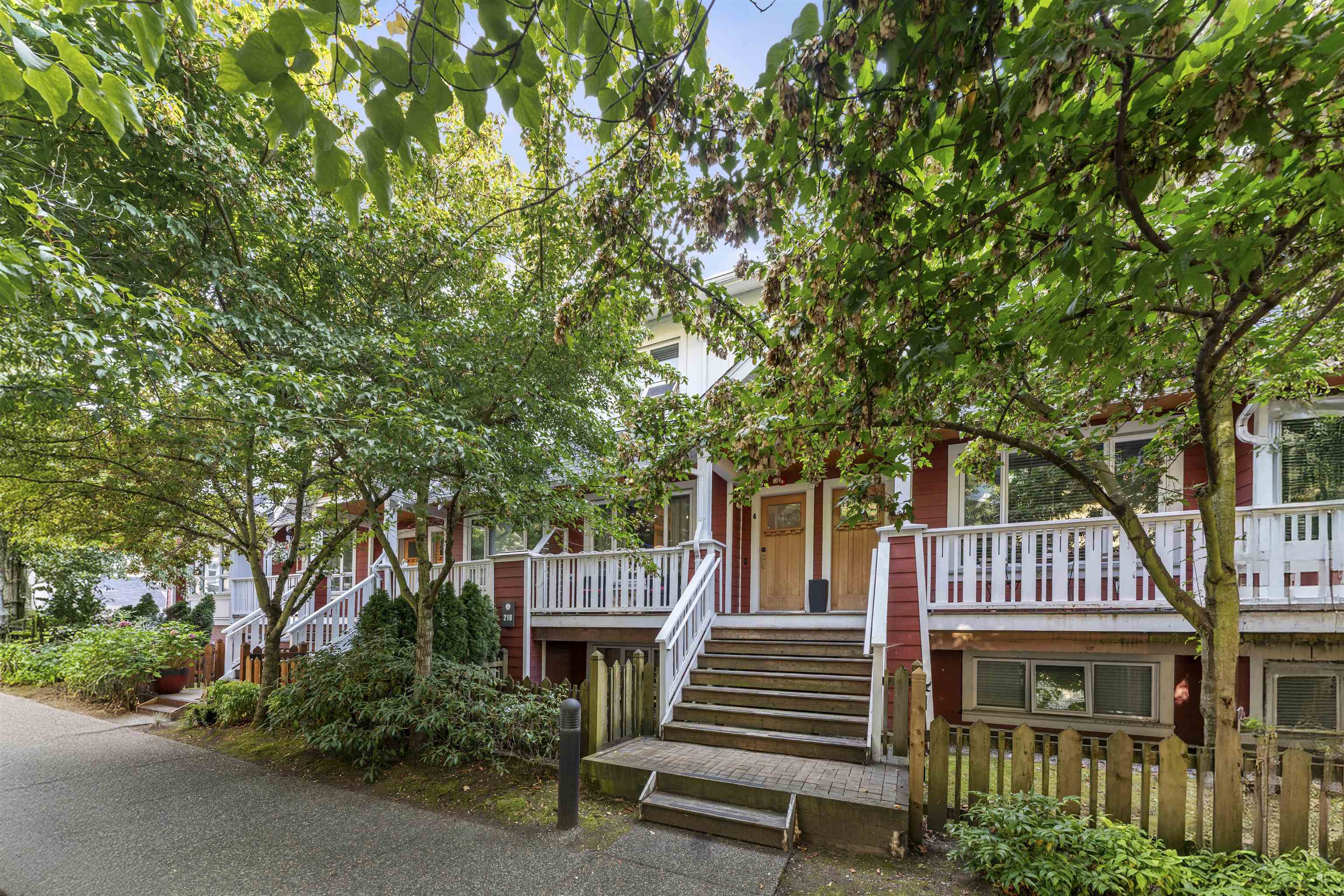 218 Camata Street #4, New Westminster, BC V3M 0H8