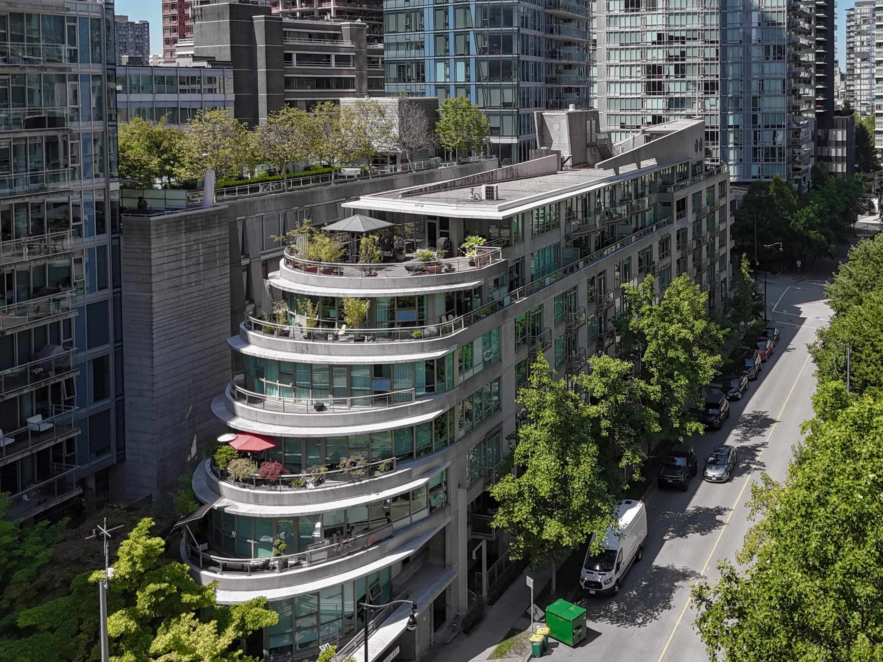 1478 West Hastings Street #402, Vancouver, BC V6G 3J6