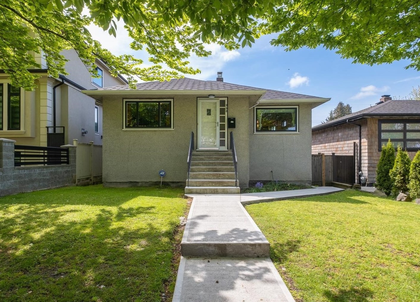 930 East 40th Avenue, Vancouver, BC V5W 1M3