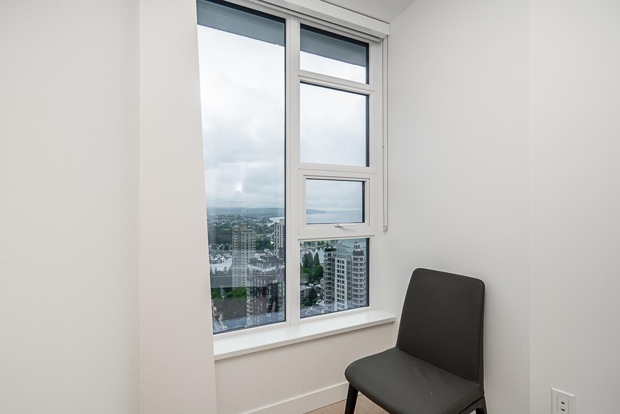 1289 Hornby Street #2812, Vancouver, BC V6Z 0G7