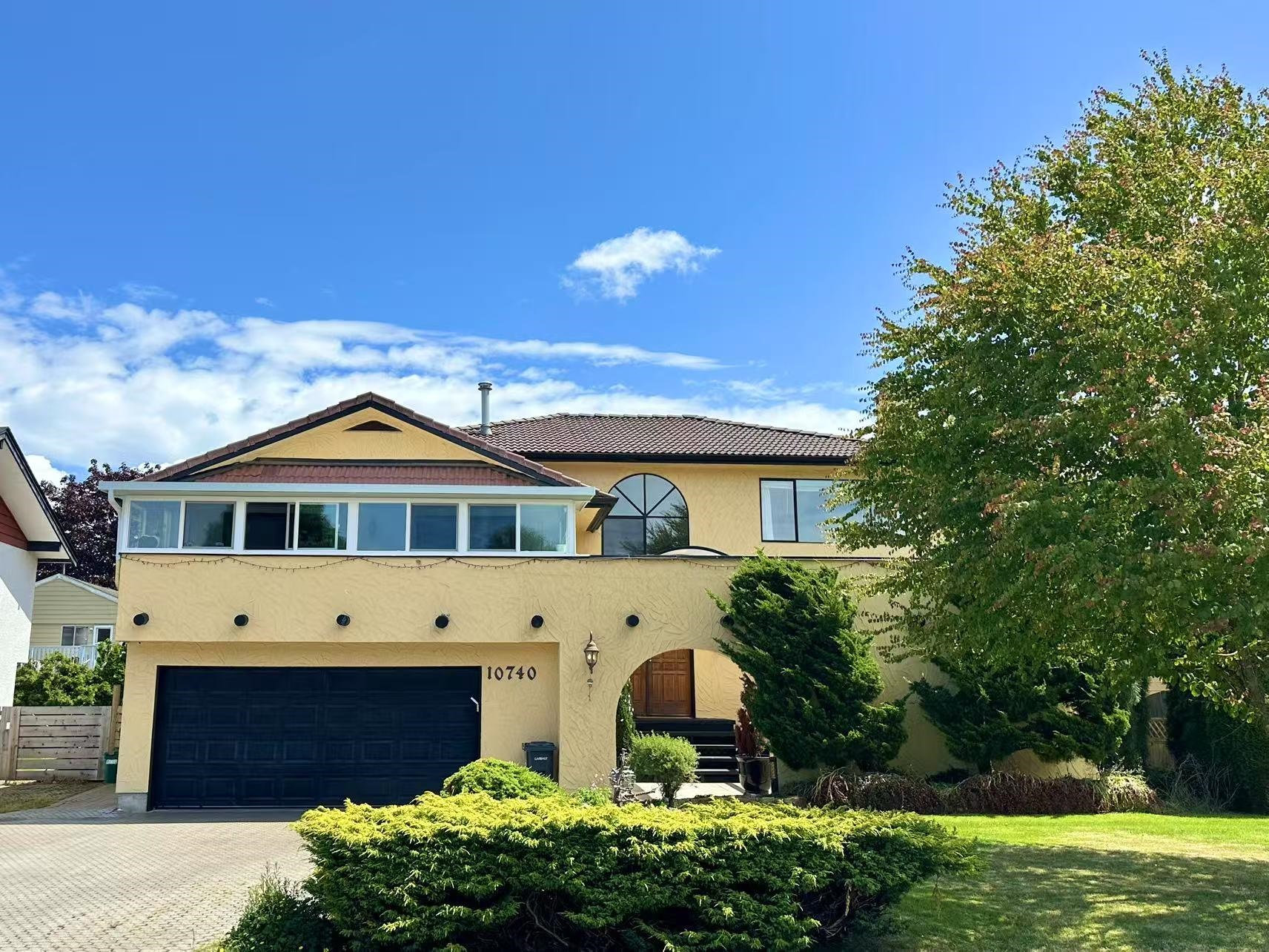10740 Rosecroft Crescent, Richmond, BC V7A 2J1