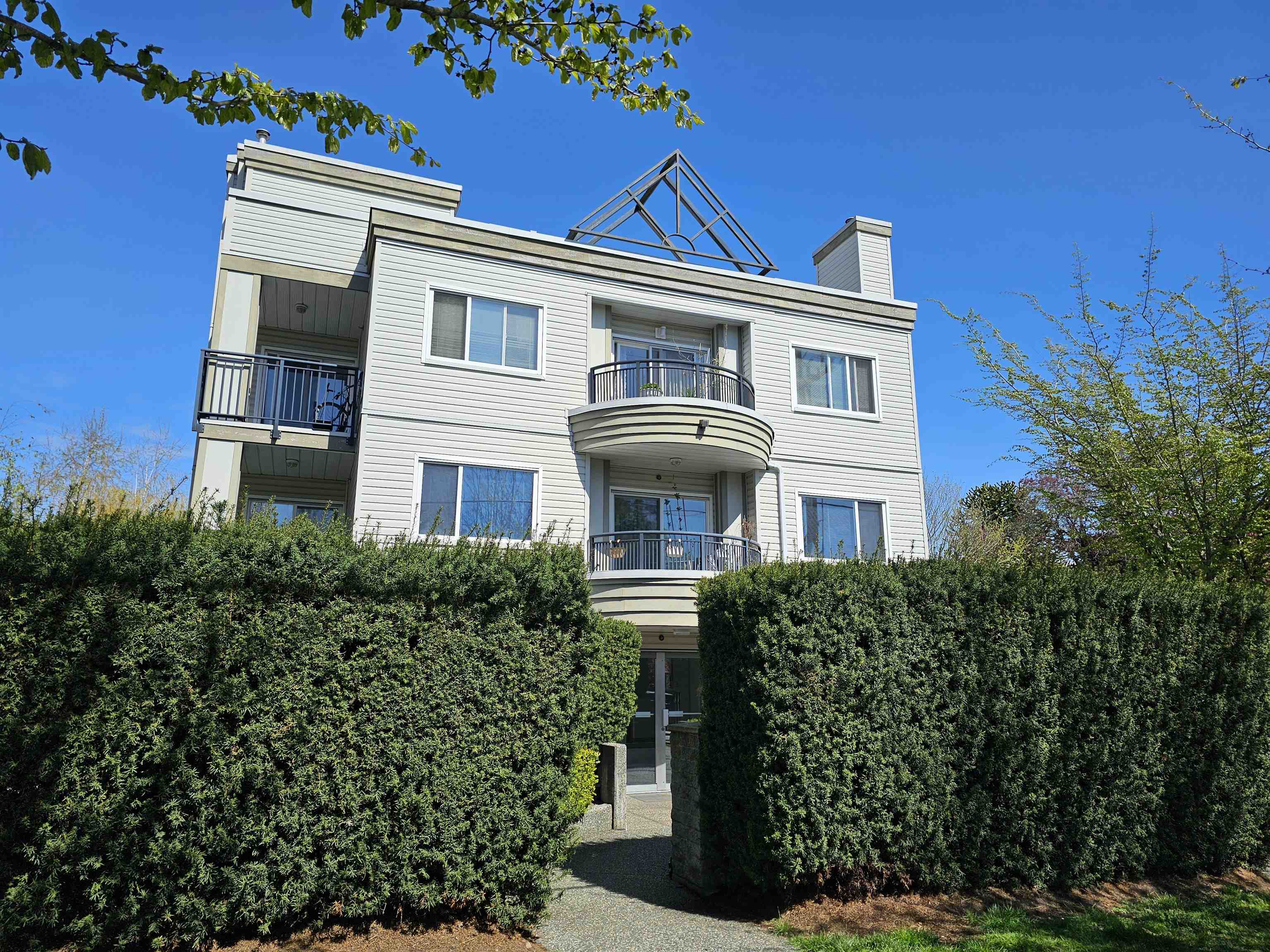 1445 West 70th Avenue #102, Vancouver, BC V6P 2Z3