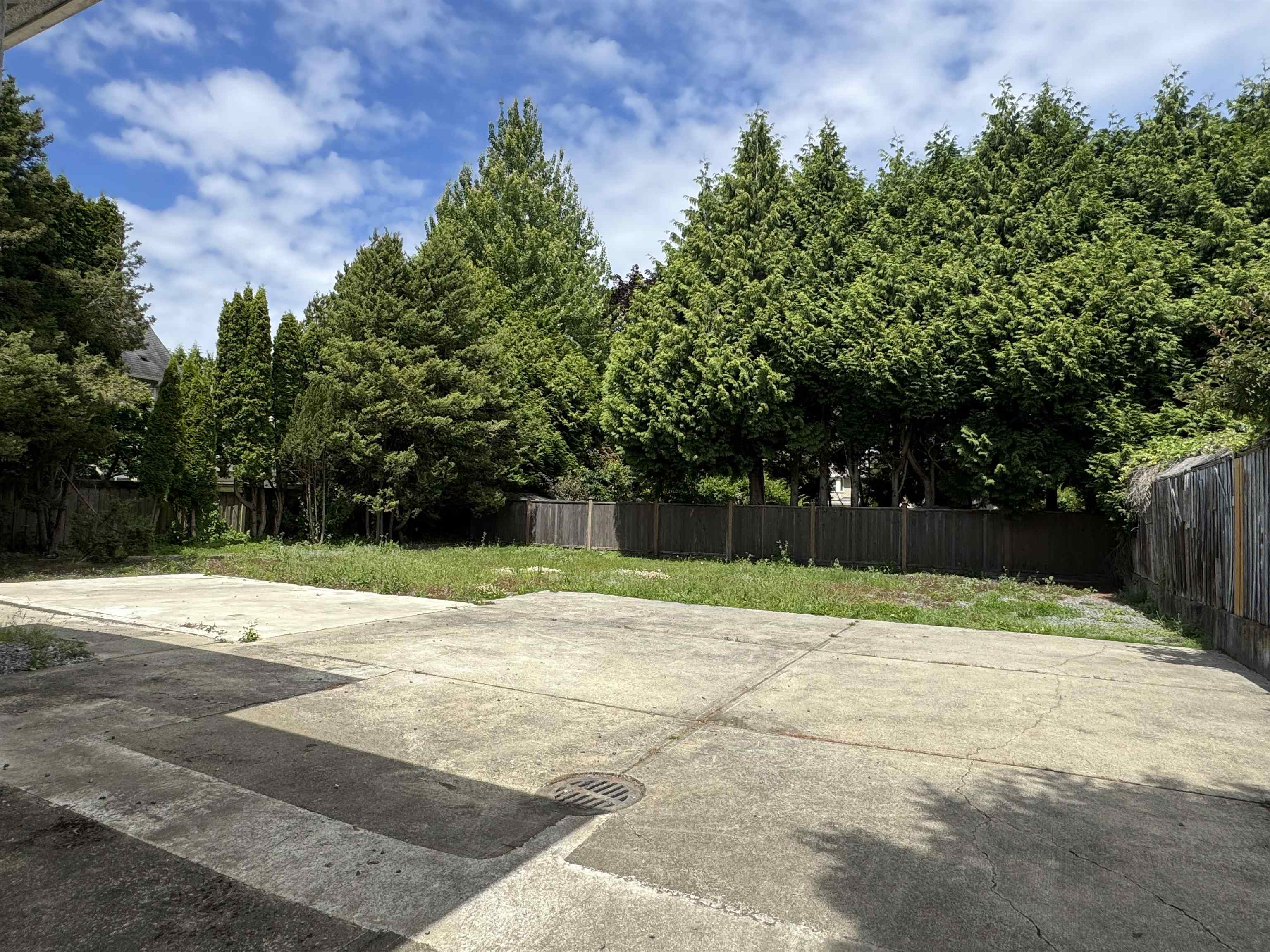 7231 Steveston Highway, Richmond, BC V7A 1L9