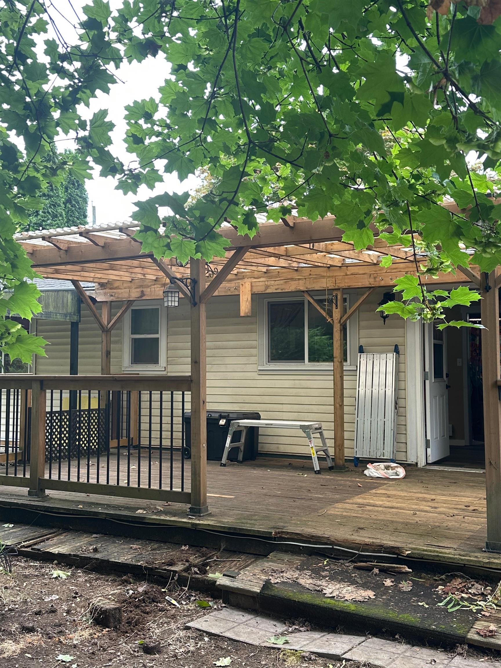 212 Street, Maple Ridge, BC V2X 4Z5