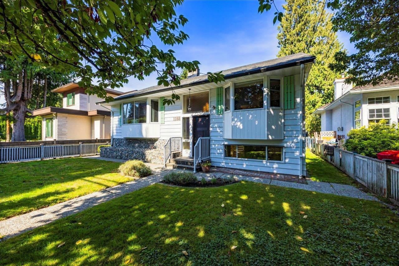 1288 West 22nd Street, North Vancouver, BC V7P 2G1