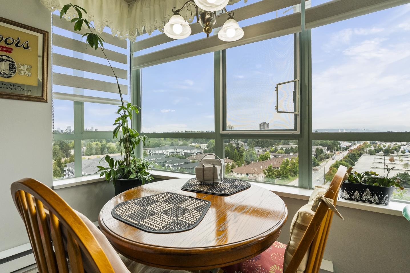 15030 101 Avenue #1601, Surrey, BC V3R 0N3