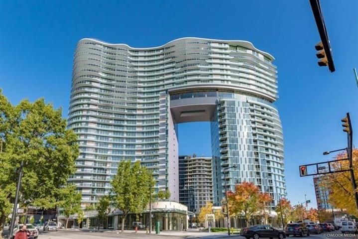 89 Nelson Street #709, Vancouver, BC V6Z 0E7