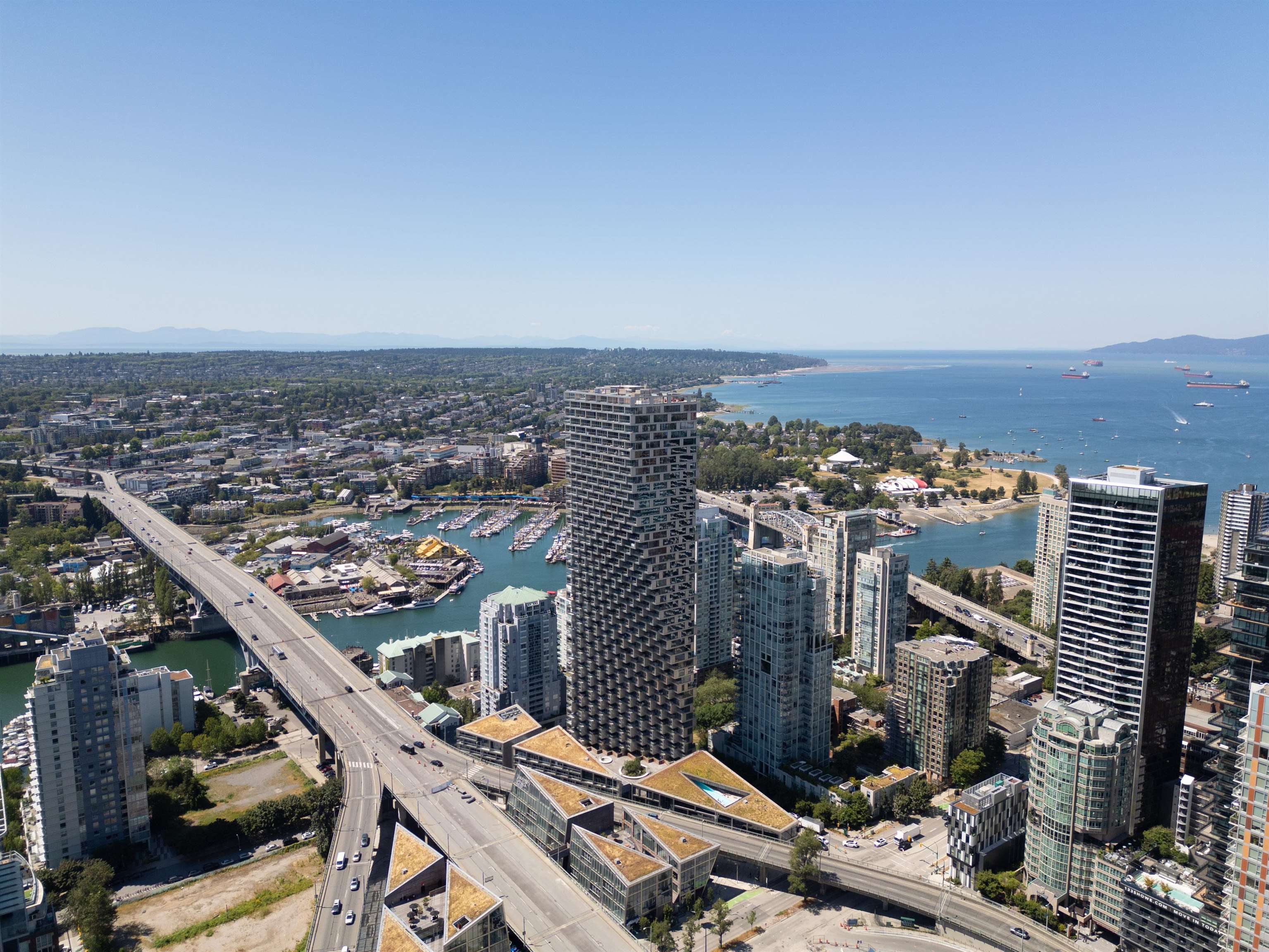 1480 Howe Street #2602, Vancouver, BC V6Z 0G5