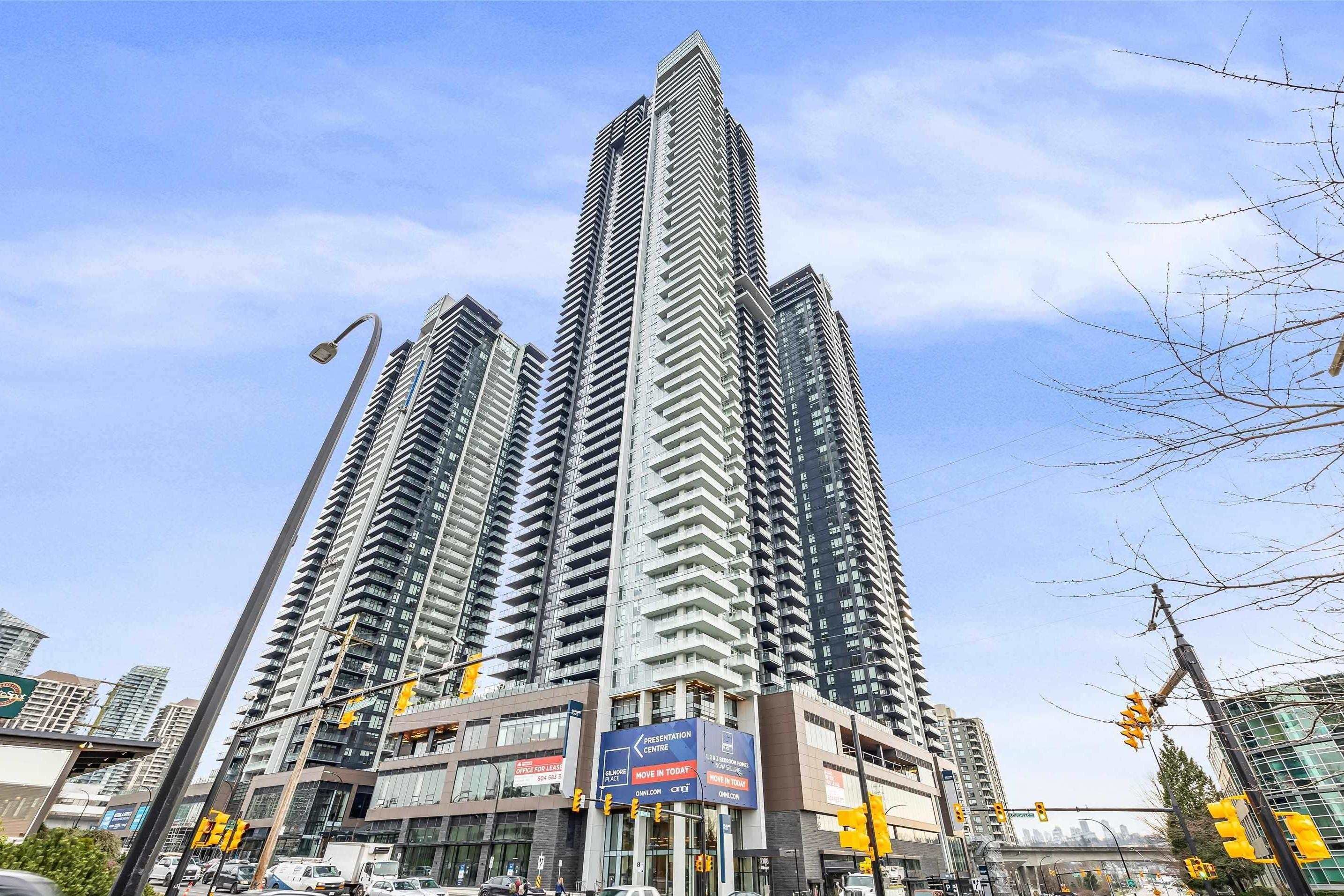 2108 Gilmore Ave #2304, Burnaby, BC V5C 0N8