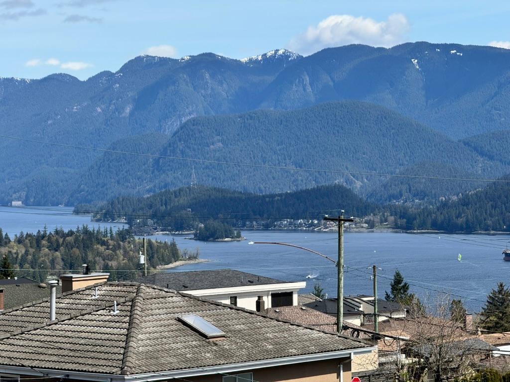 26 Holdom Avenue, Burnaby, BC V5B 3T7