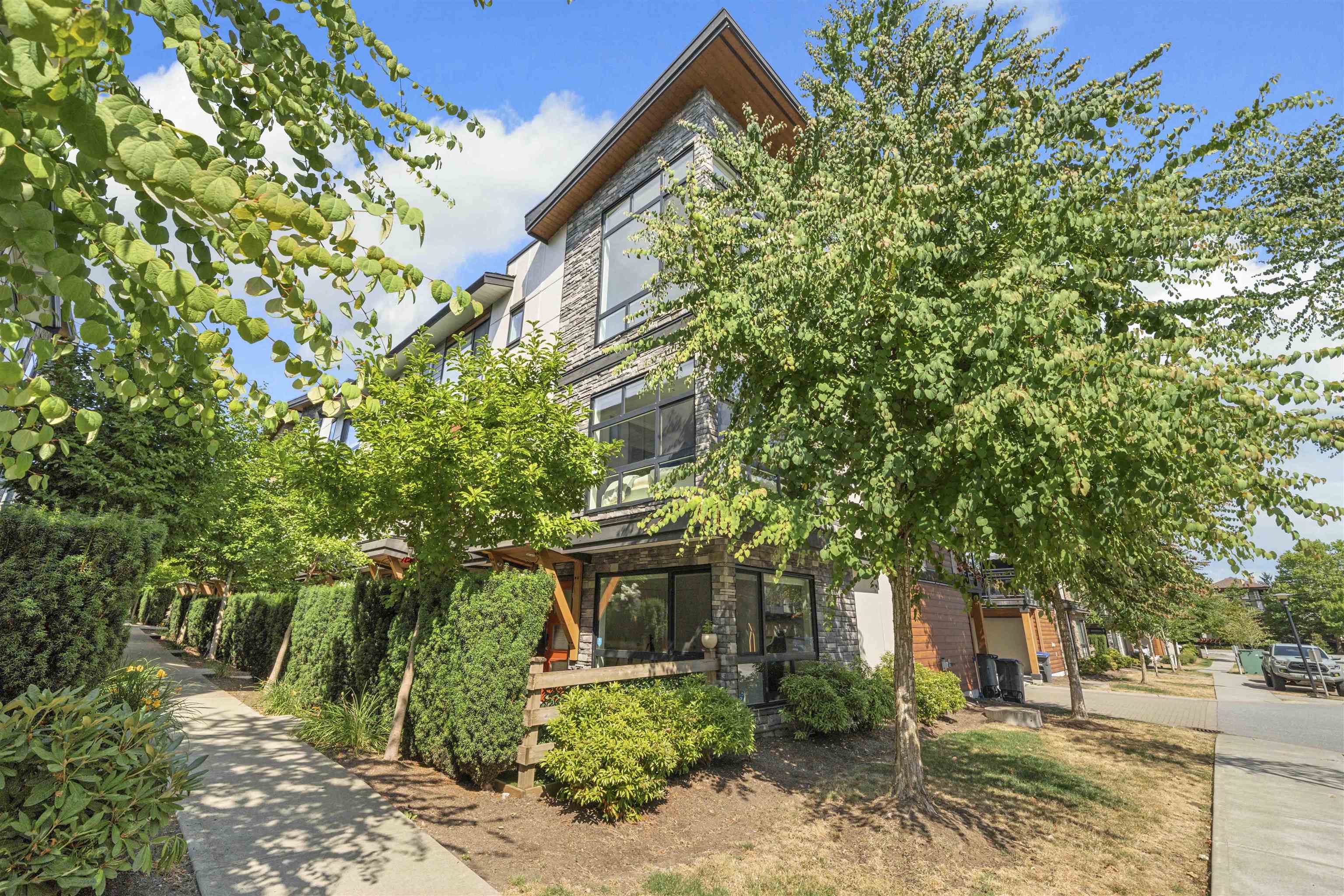16488 64 Avenue #187, Surrey, BC V3S 6X6