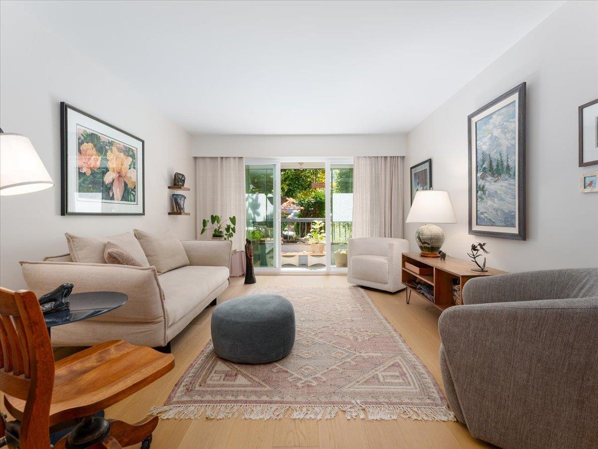 3787 West 4th Avenue #108, Vancouver, BC V6R 1P4