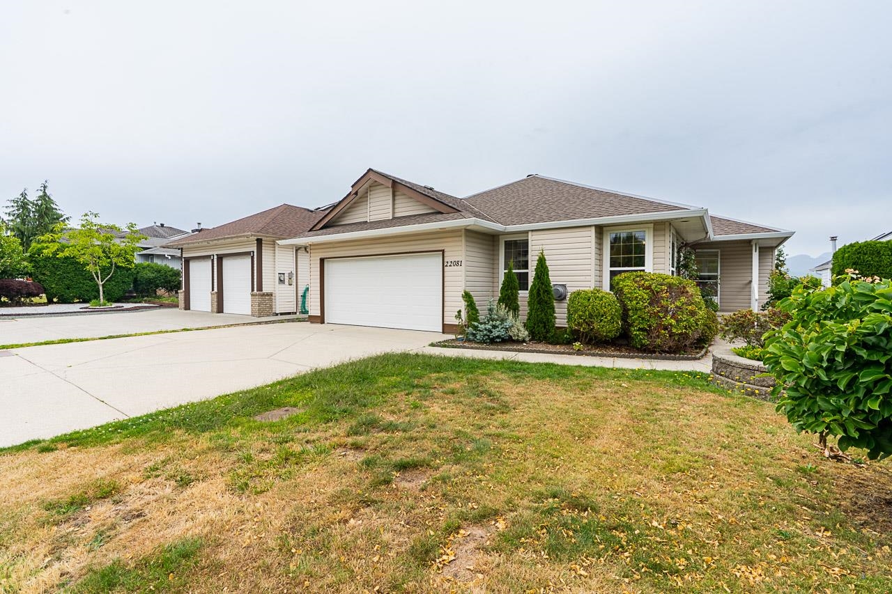 124 Avenue, Maple Ridge, BC V2X 4J1