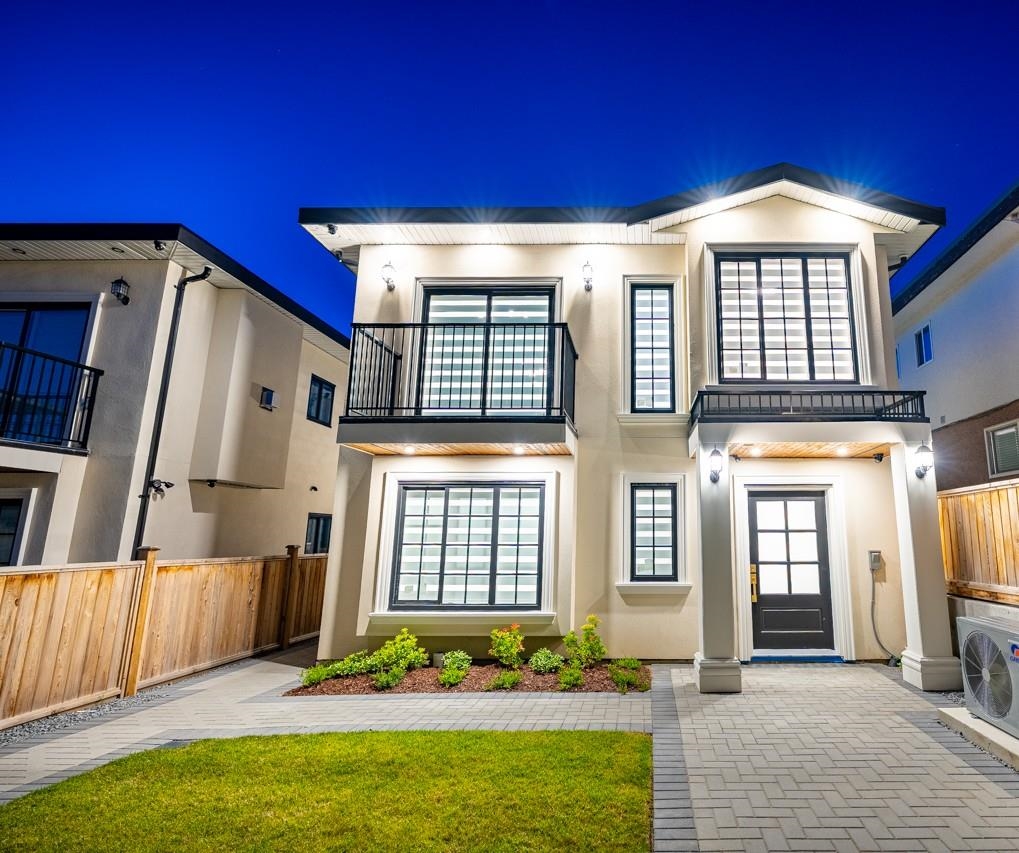 5136 Dominion Street, Burnaby, BC V5G 1C9