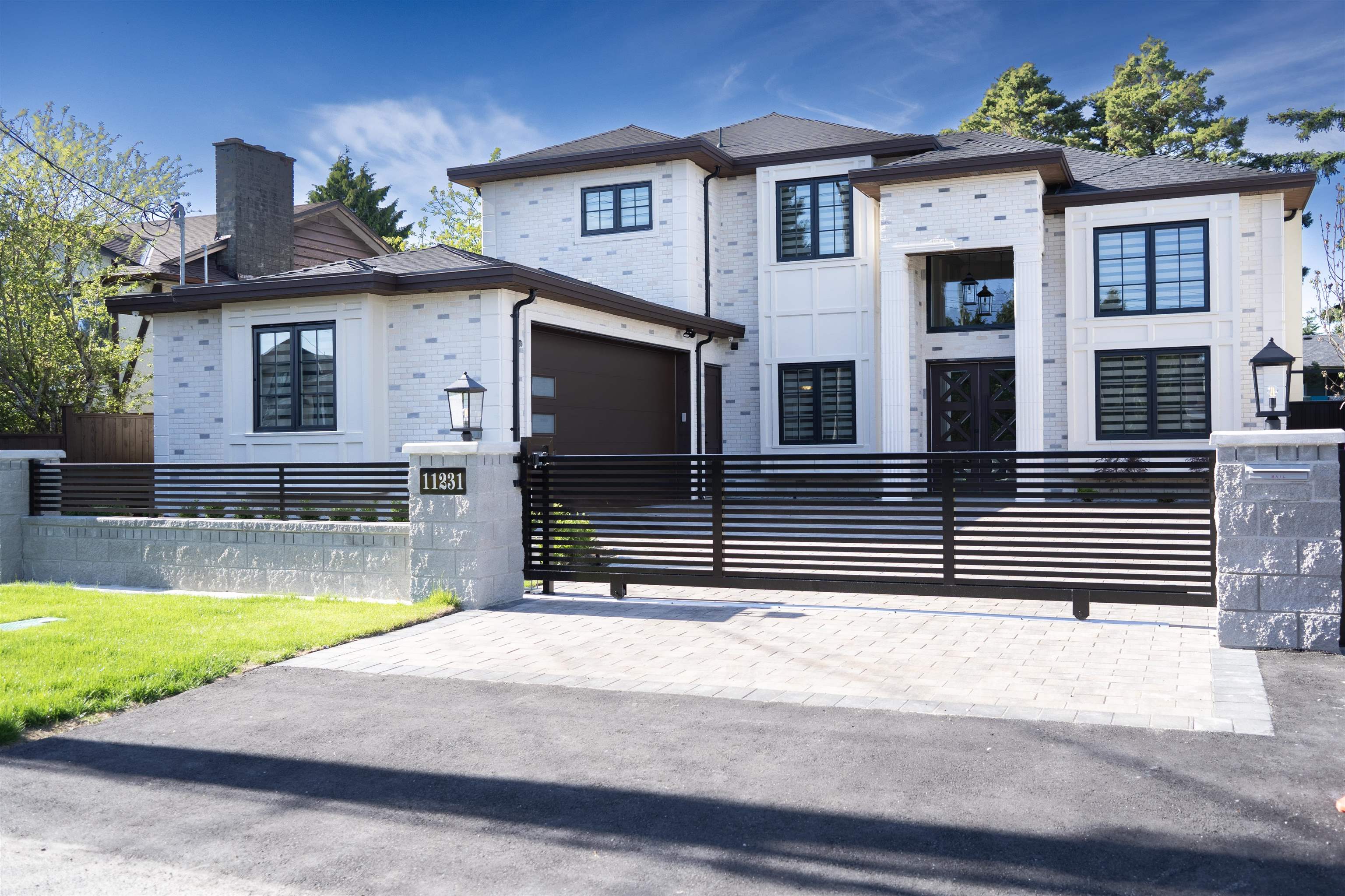 11231 King Road, Richmond, BC V7A 3B3