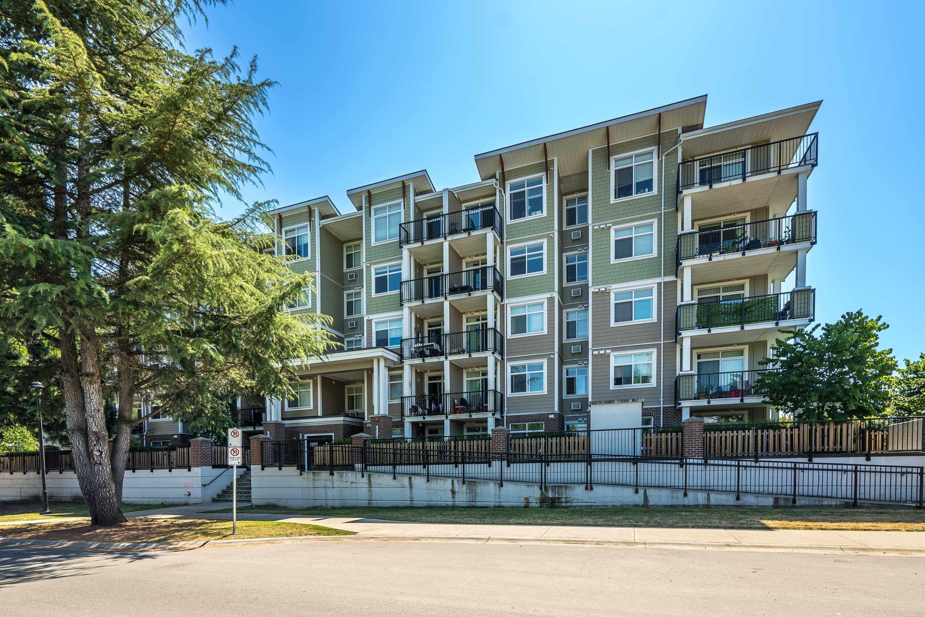 20686 Eastleigh Crescent #212, Langley, BC V3A 0M4