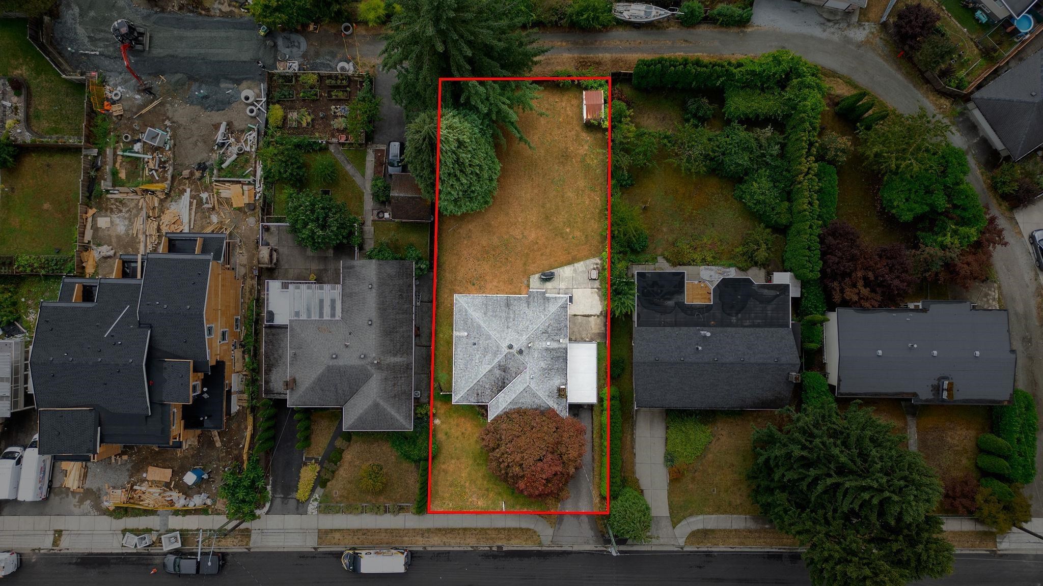 1410 Dansey Avenue, Coquitlam, BC V3K 3H8