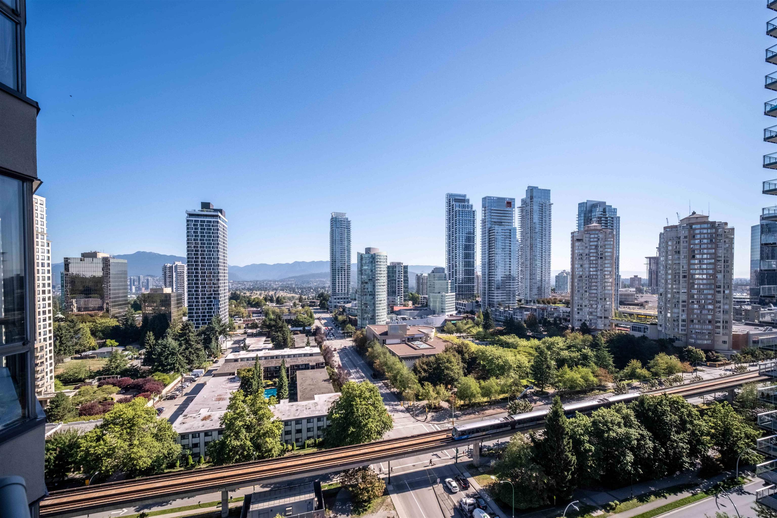4350 Beresford Street #1903, Burnaby, BC V5H 4K9