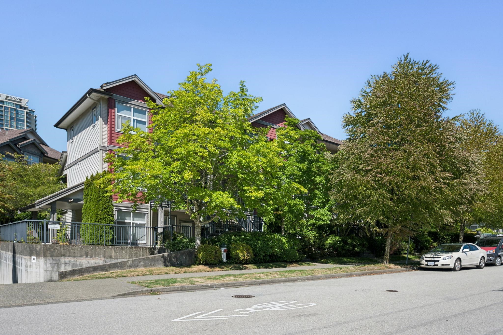 7333 16th Avenue #122, Burnaby, BC V3N 0A8