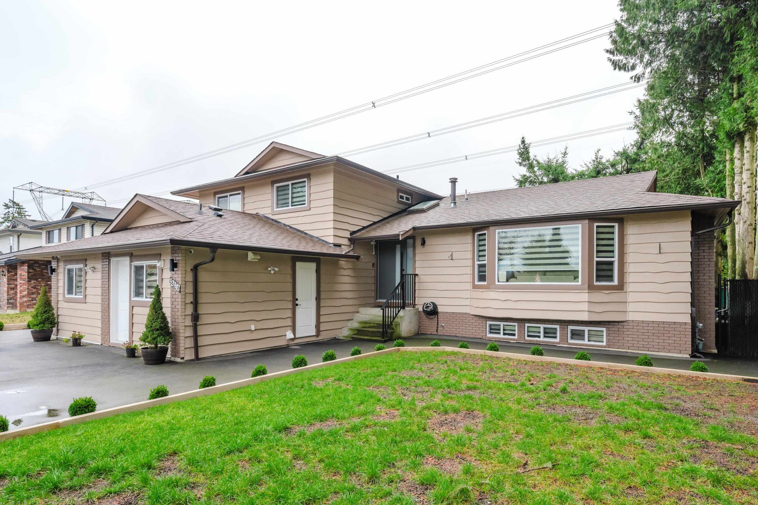 32942 Banff Place, Abbotsford, BC V2S 7B1